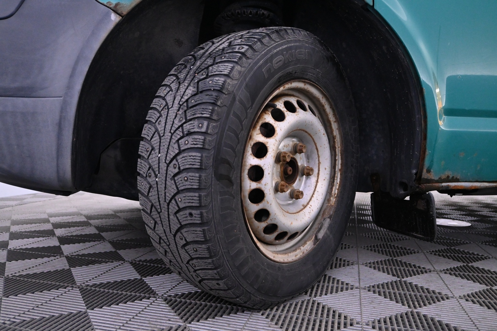 VOLKSWAGEN Transporter 2005