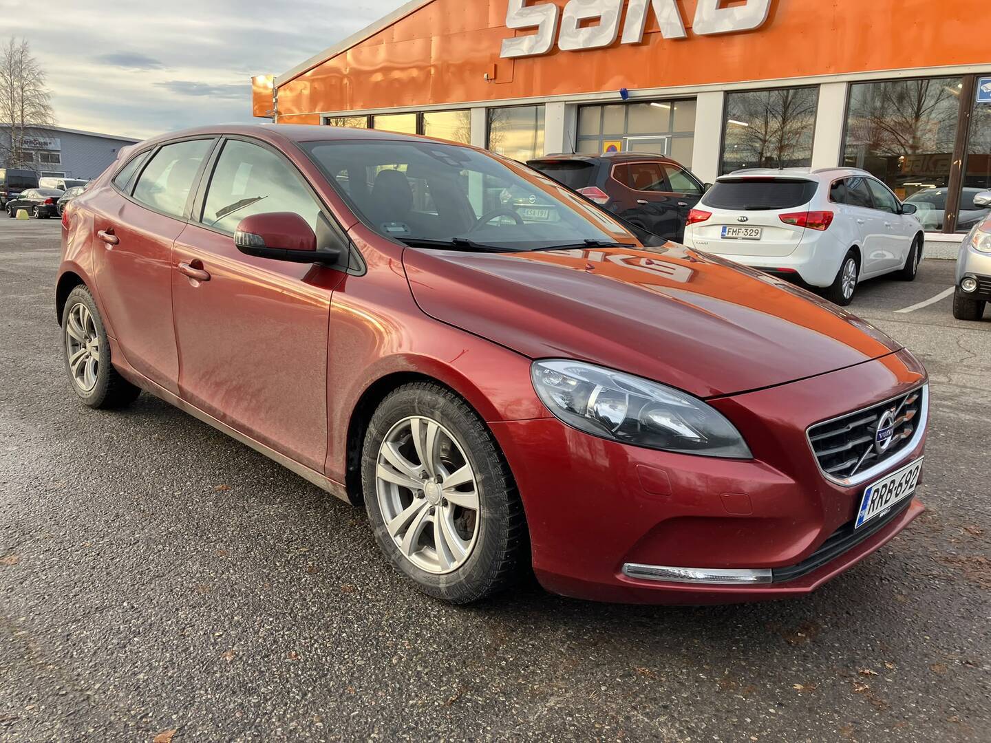 VOLVO V40 2013