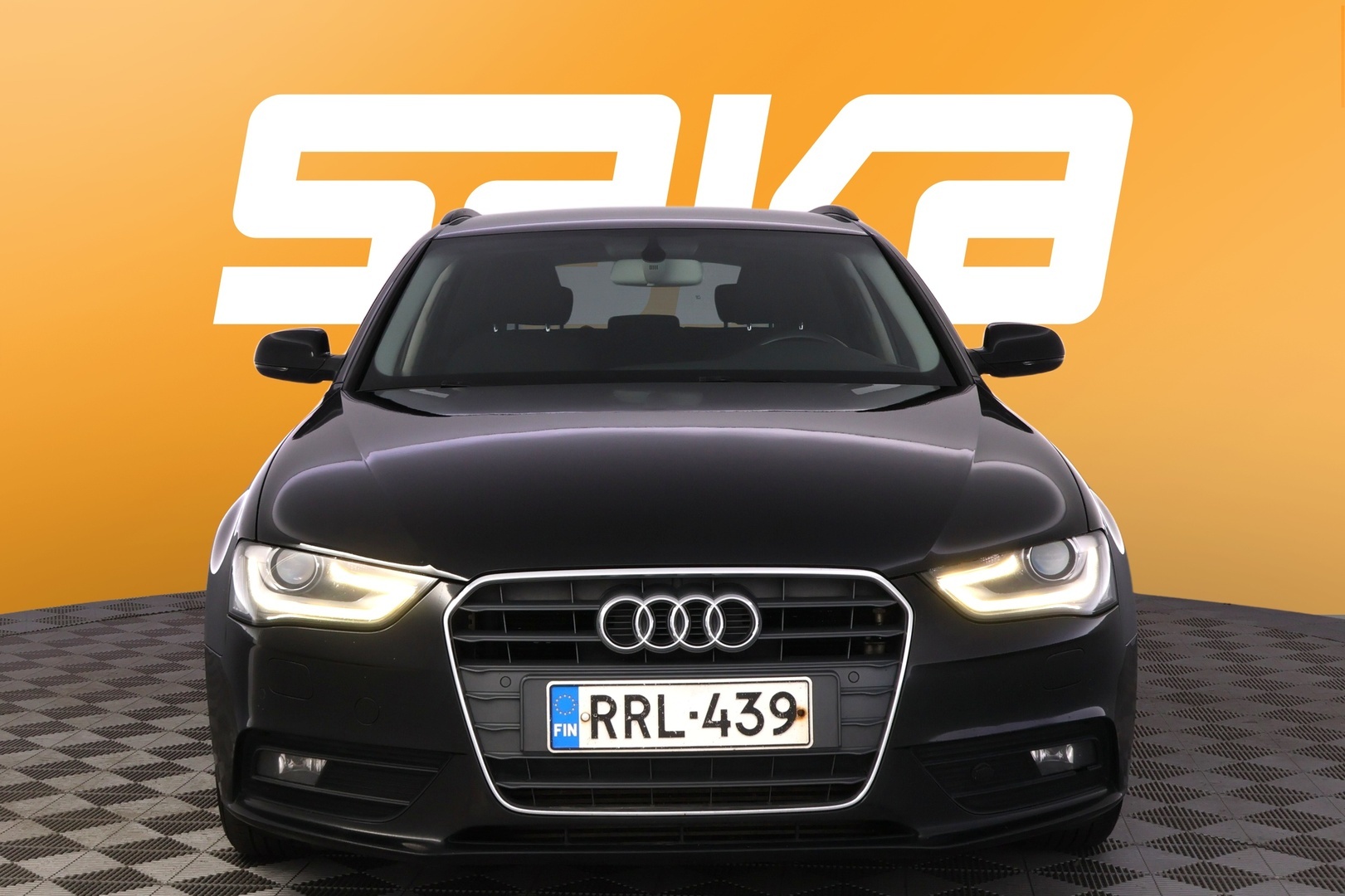 AUDI A4 2013