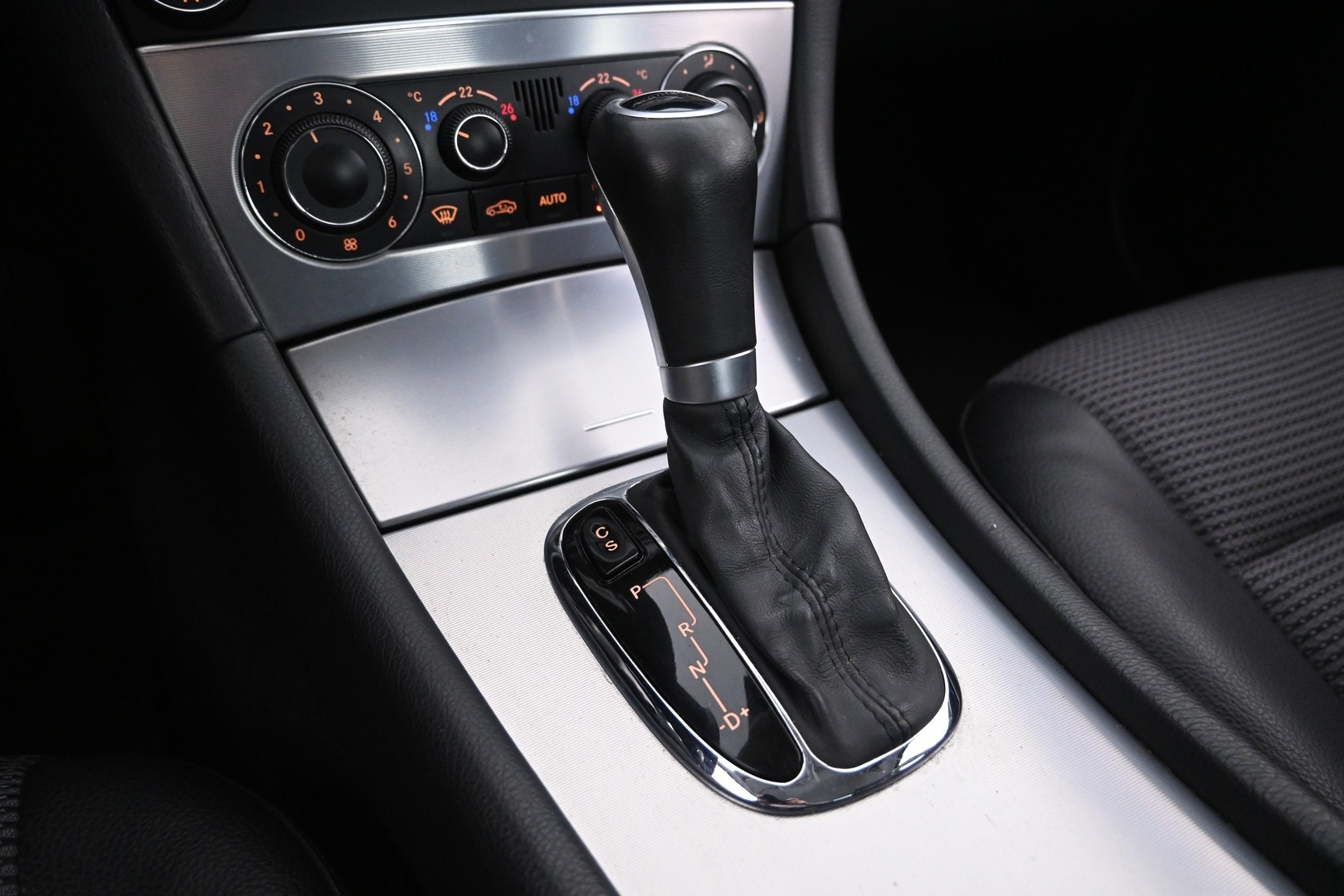 MERCEDES-BENZ C 2007