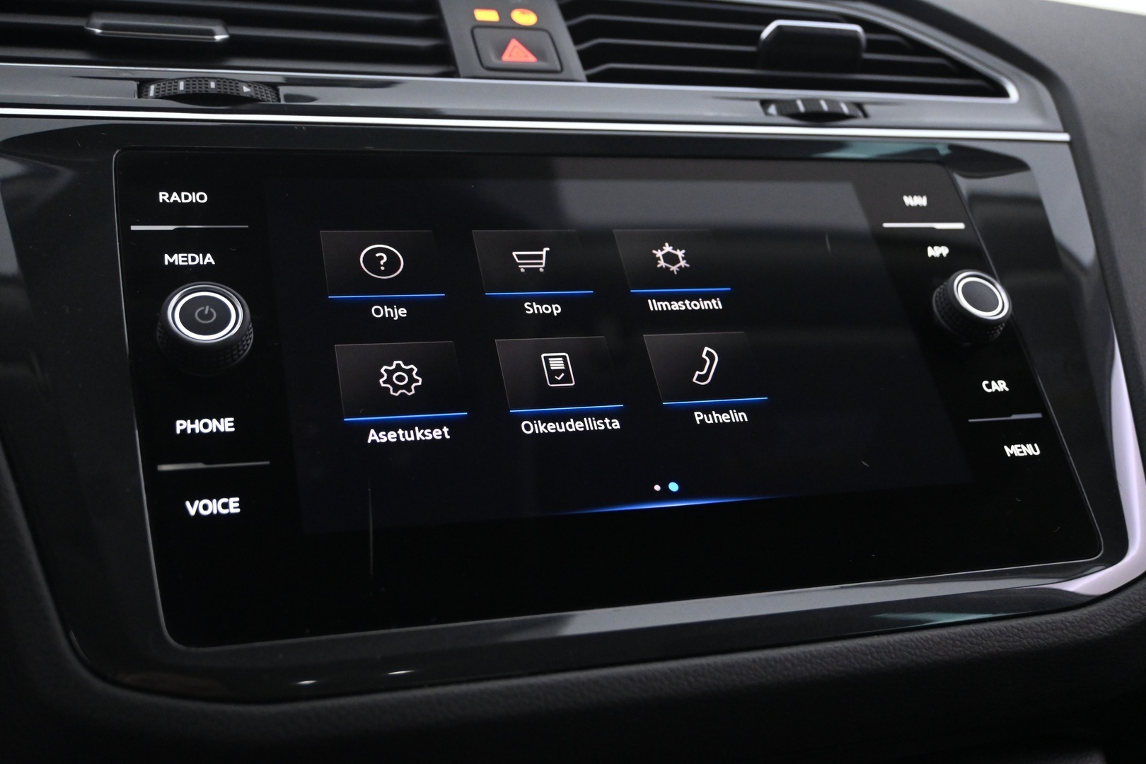 VOLKSWAGEN Tiguan 2023