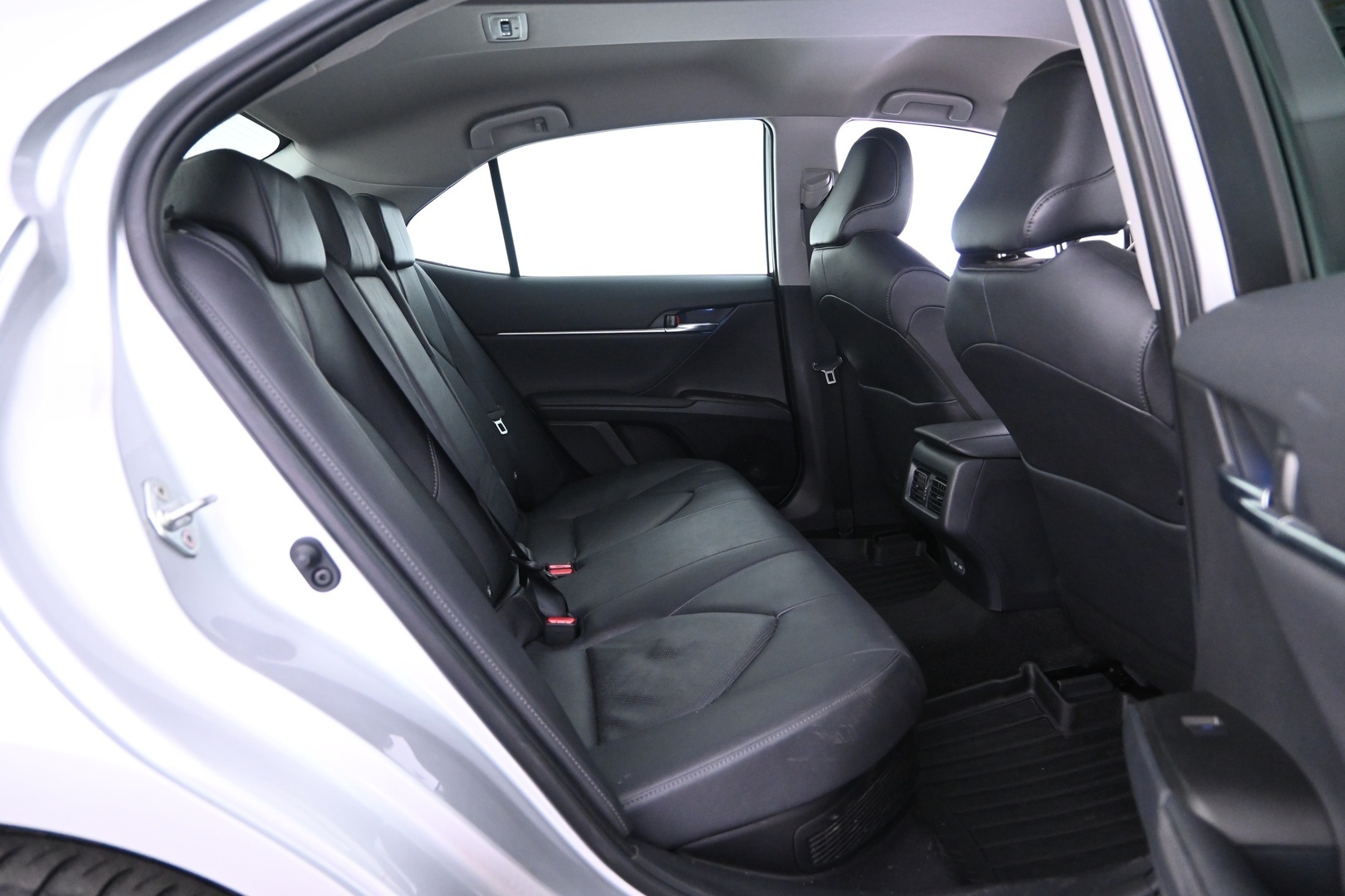 TOYOTA Camry 2024