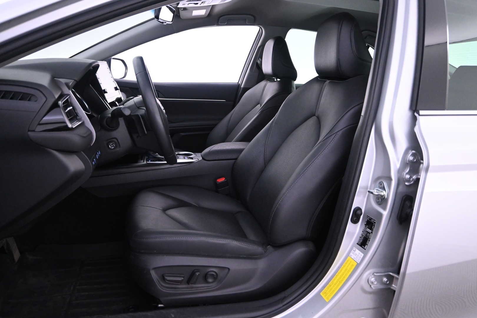 TOYOTA Camry 2024
