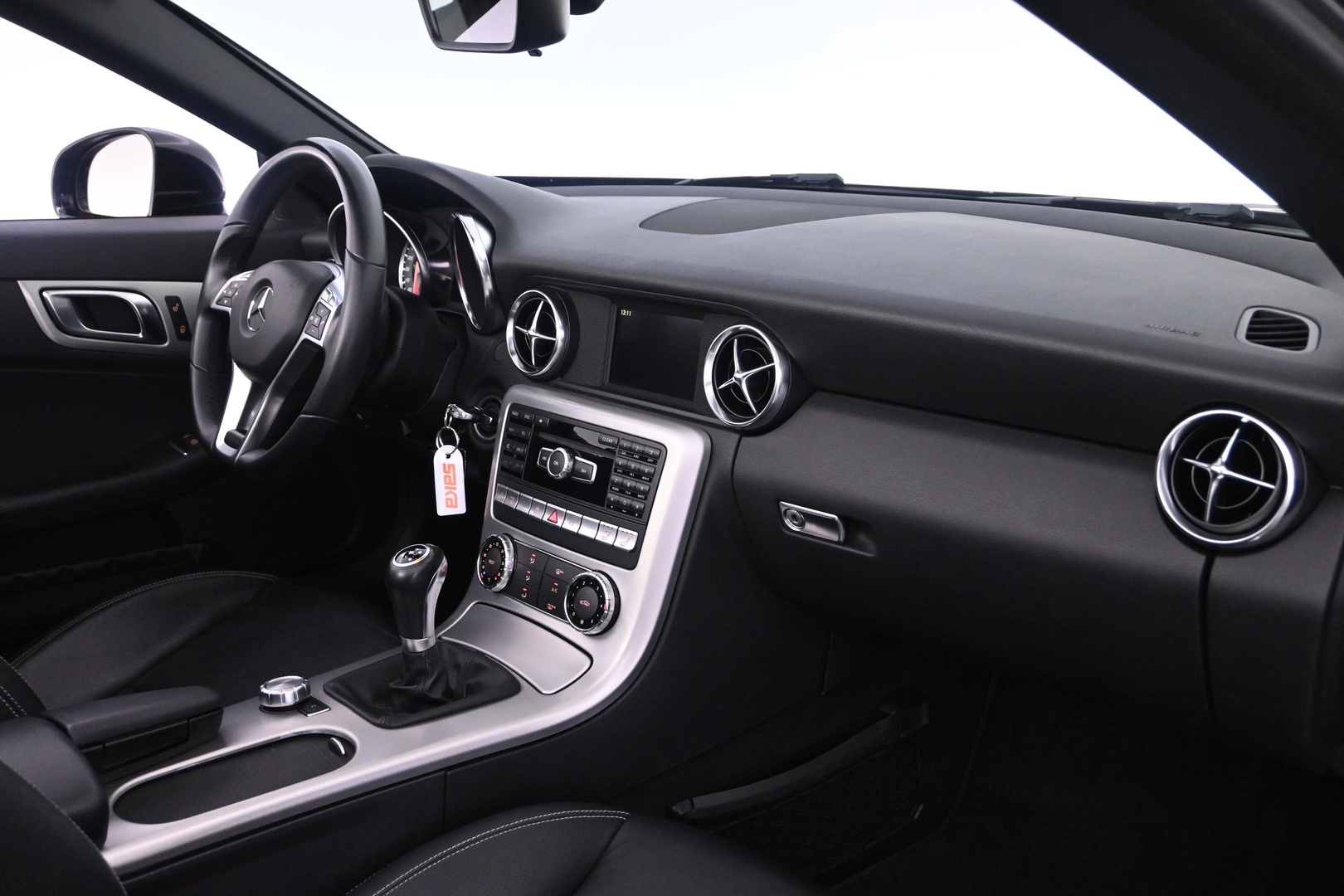 MERCEDES-BENZ SLK 2012
