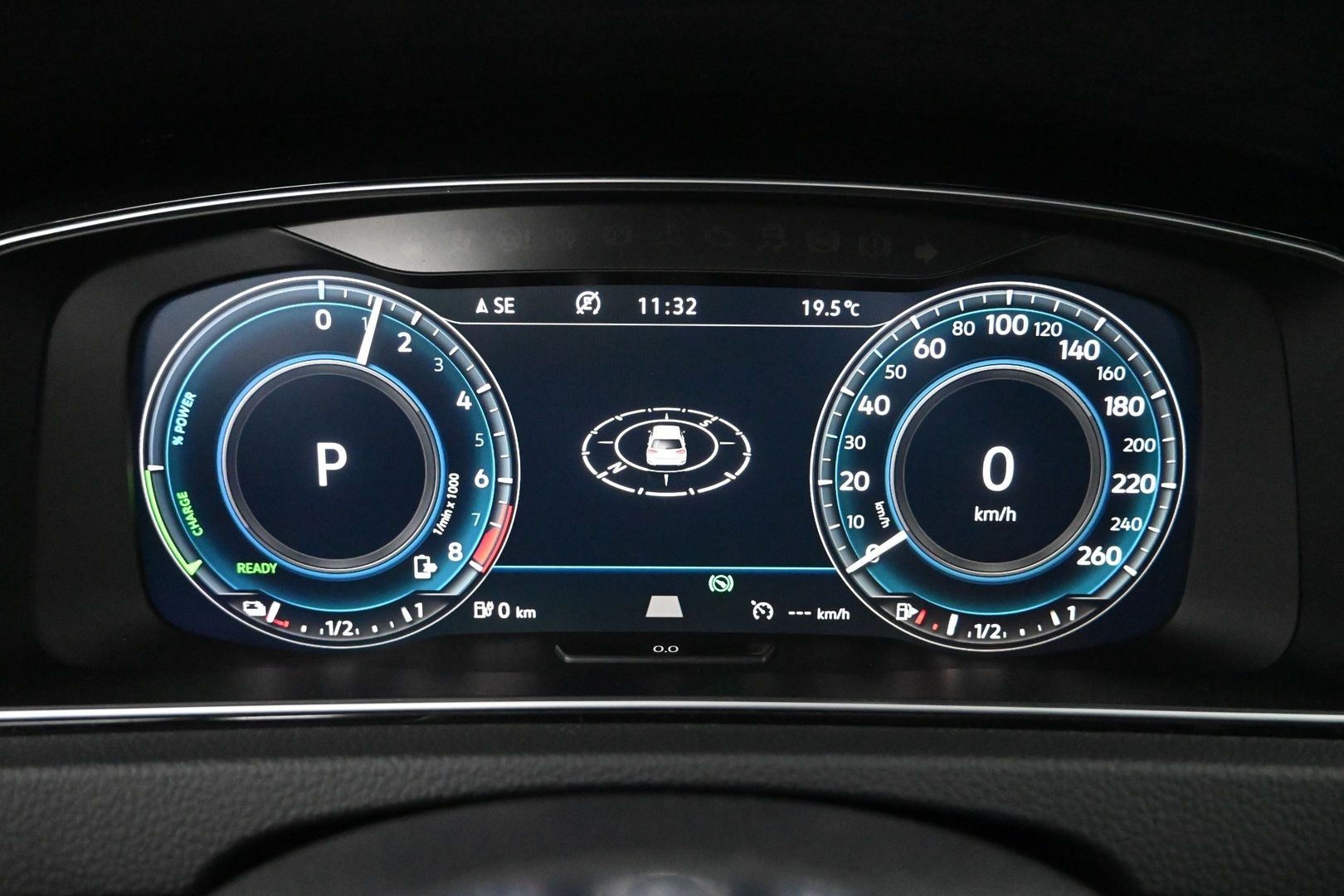 VOLKSWAGEN Golf 2018