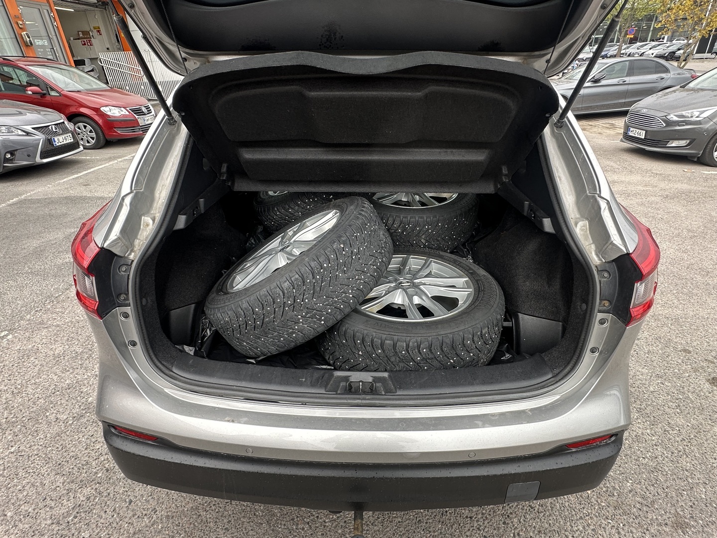 NISSAN Qashqai 2018