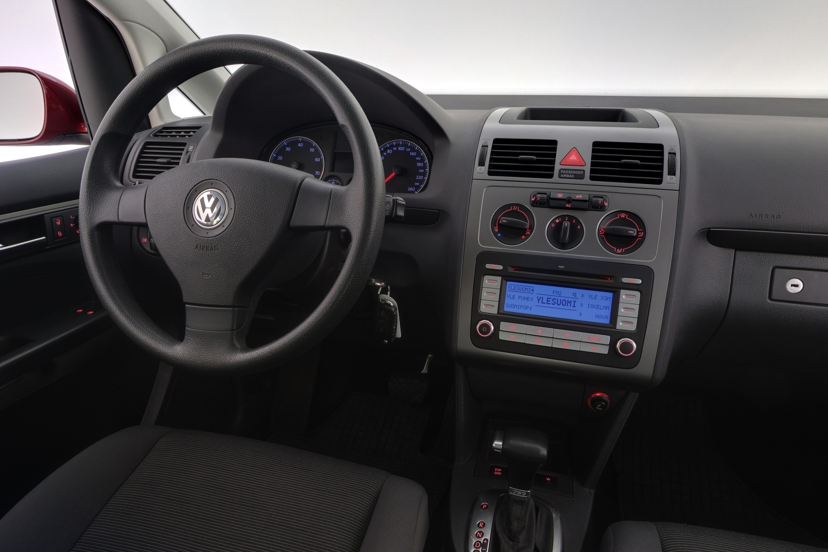 VOLKSWAGEN Touran 2007