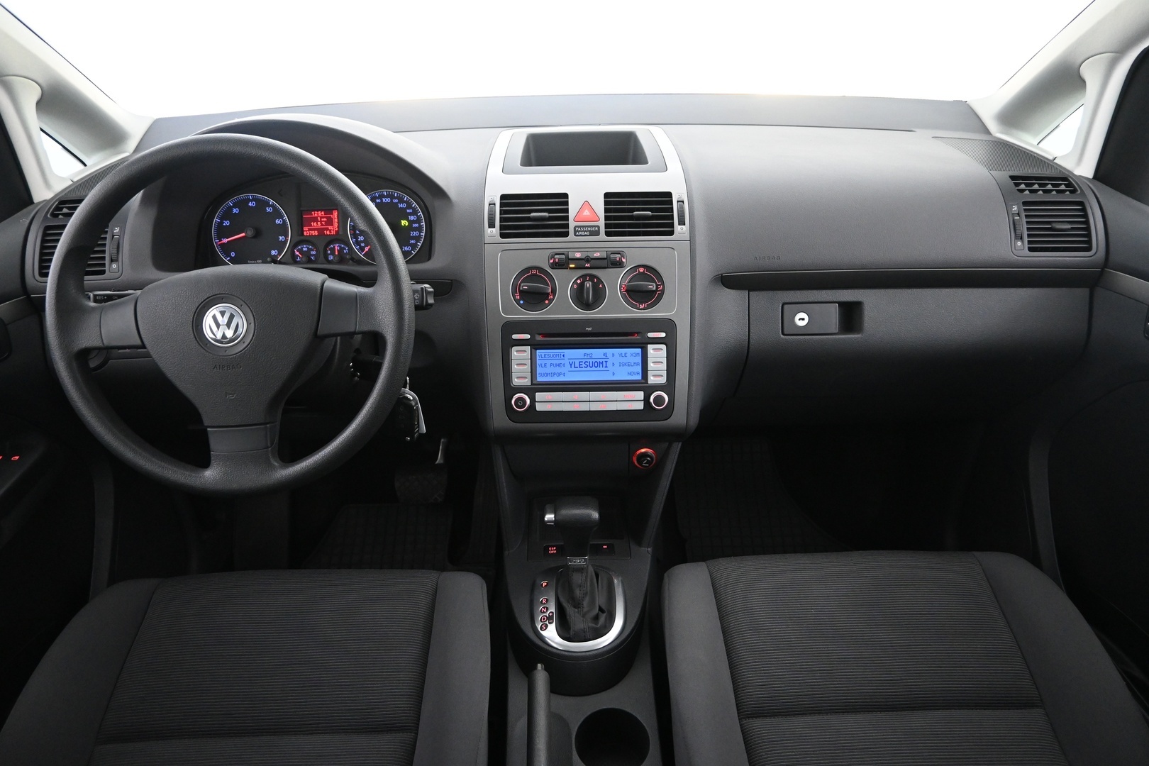 VOLKSWAGEN Touran 2007