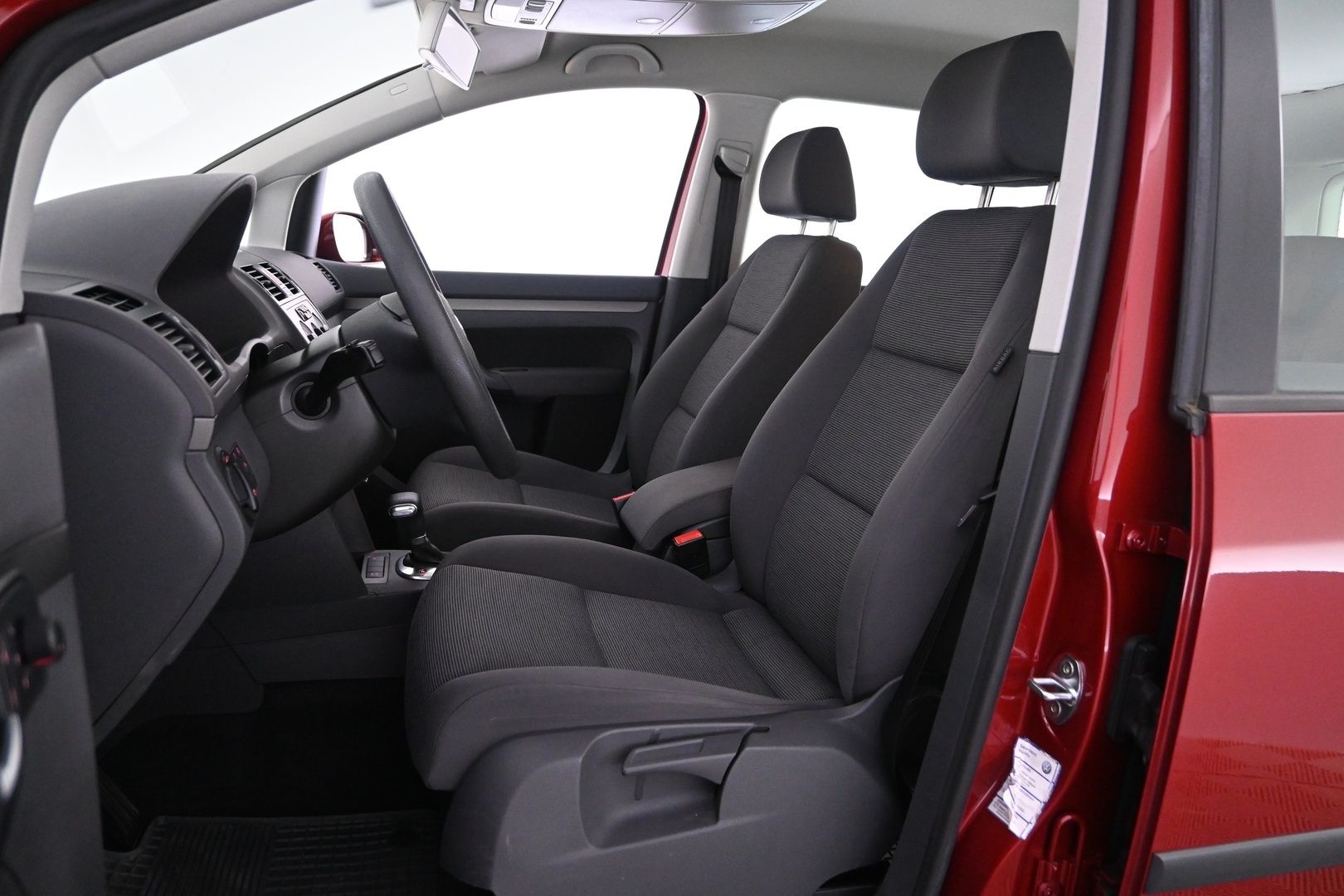 VOLKSWAGEN Touran 2007