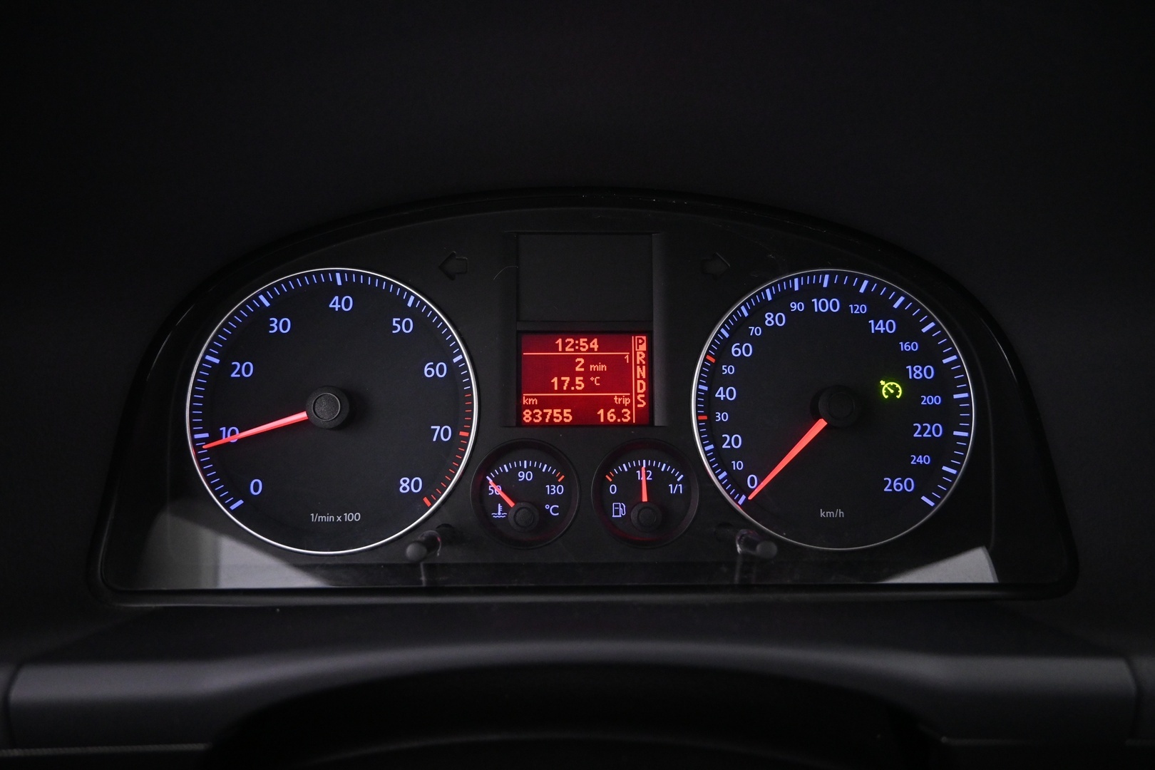 VOLKSWAGEN Touran 2007