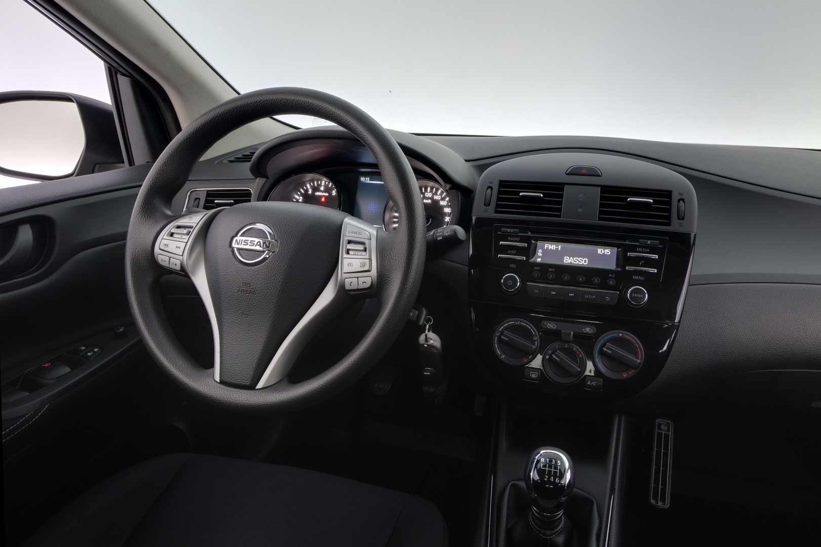 NISSAN Pulsar 2016