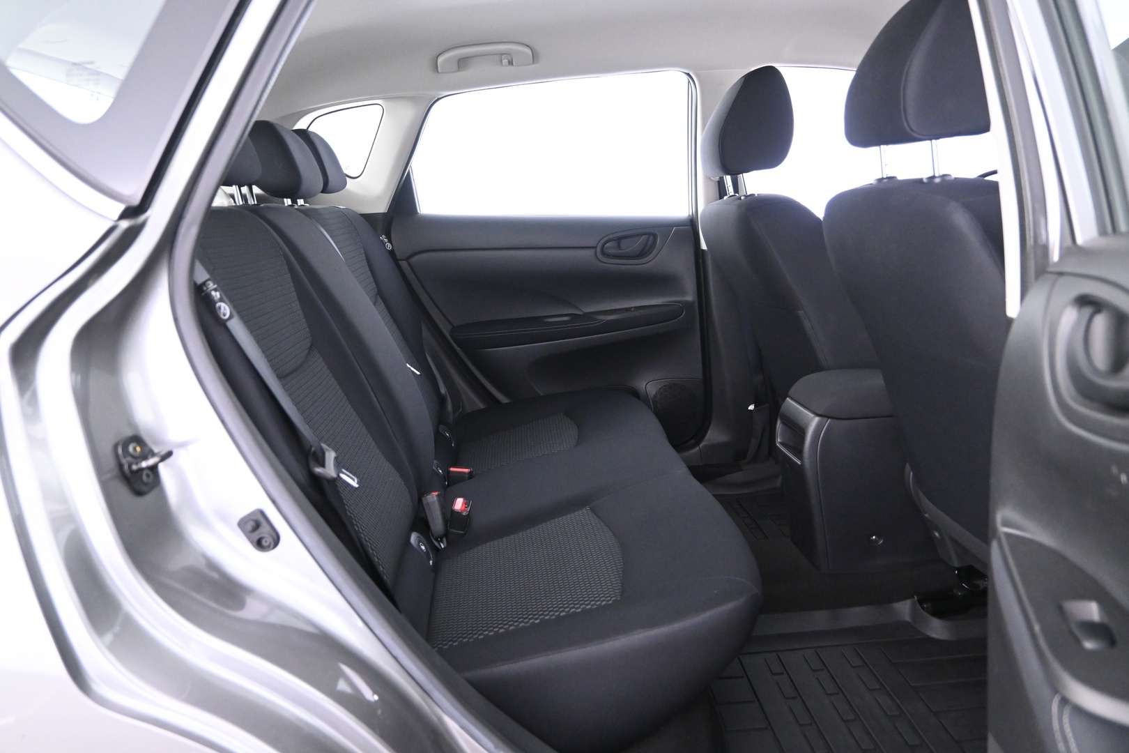 NISSAN Pulsar 2016