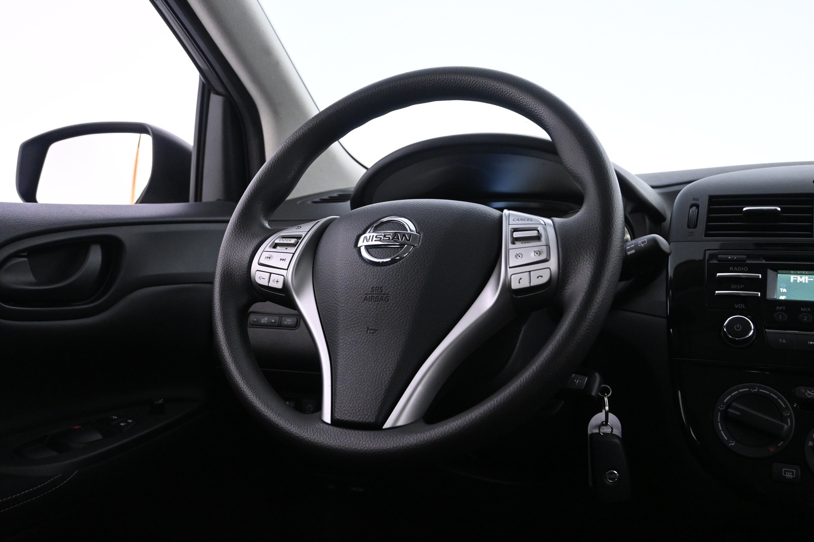 NISSAN Pulsar 2016