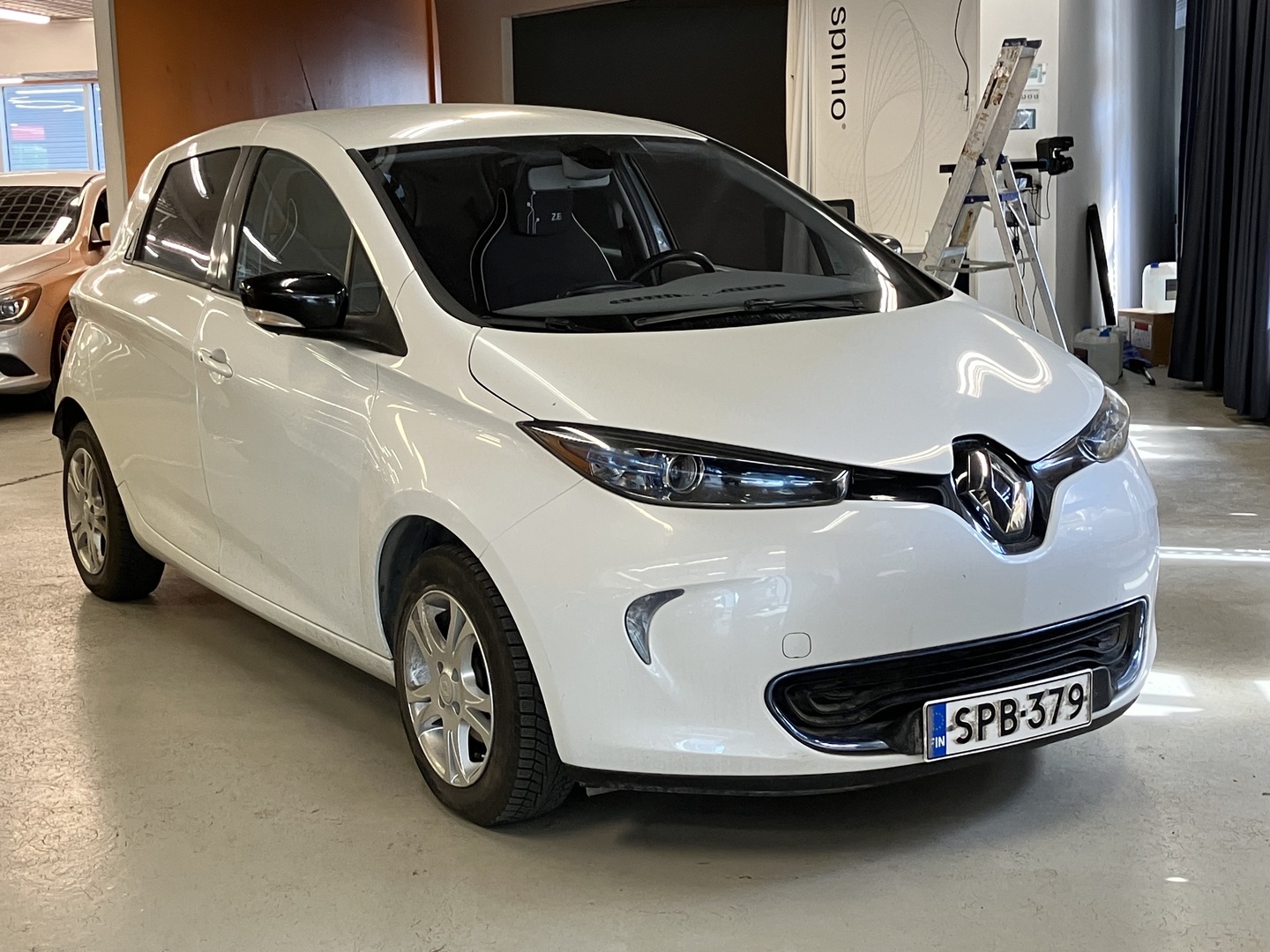 RENAULT Zoe 2014