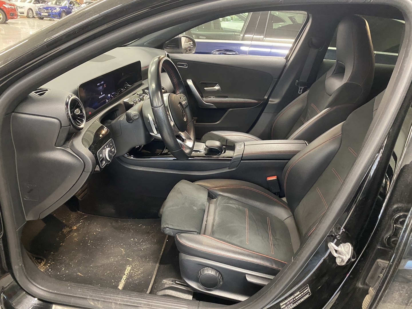 MERCEDES-BENZ A 2020