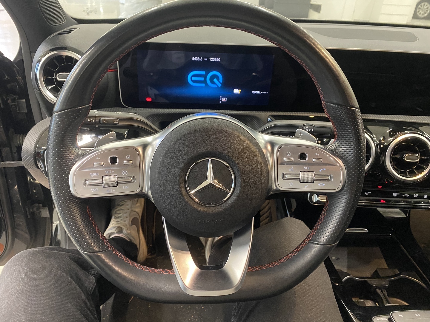 MERCEDES-BENZ A 2020