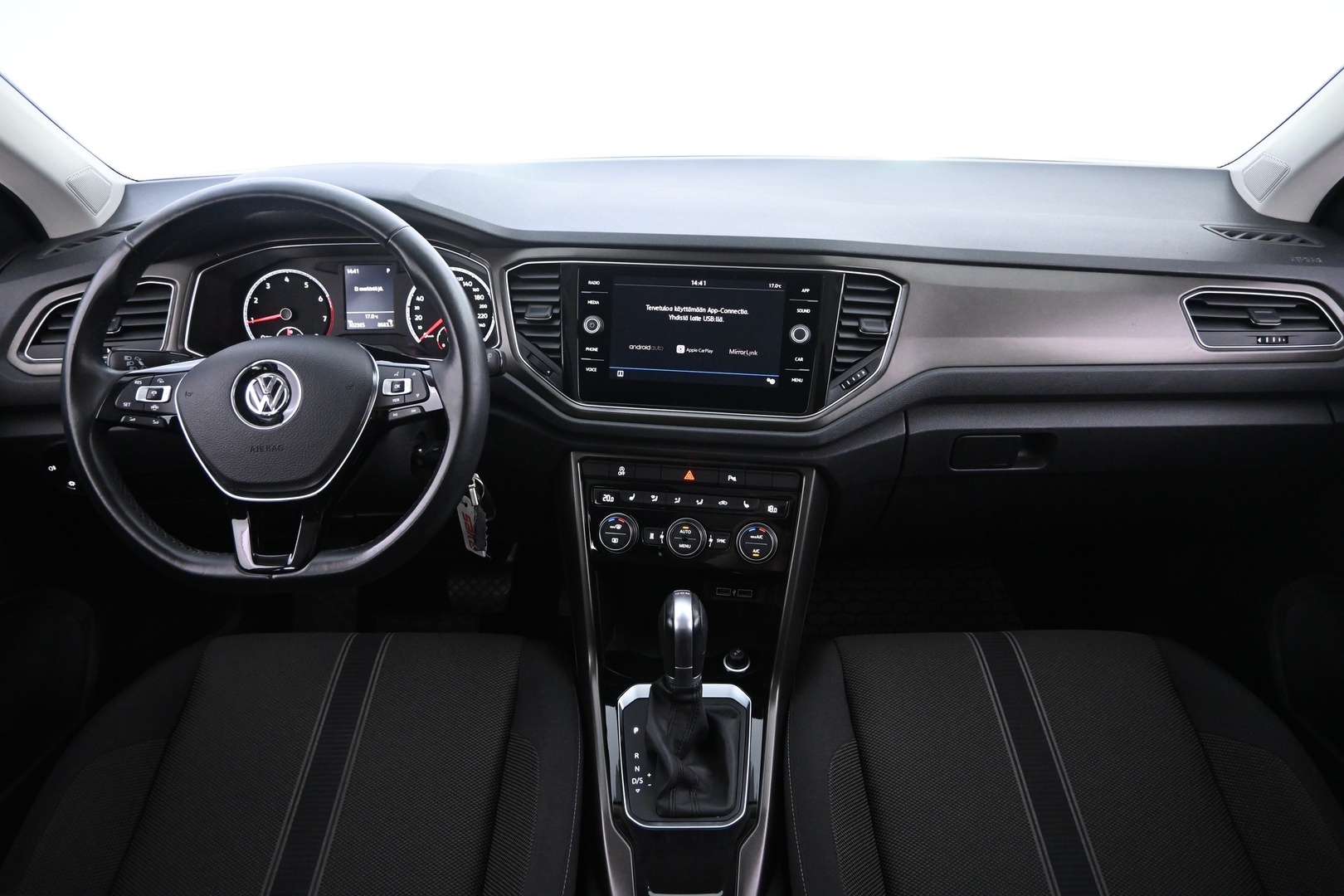 VOLKSWAGEN T-Roc 2019