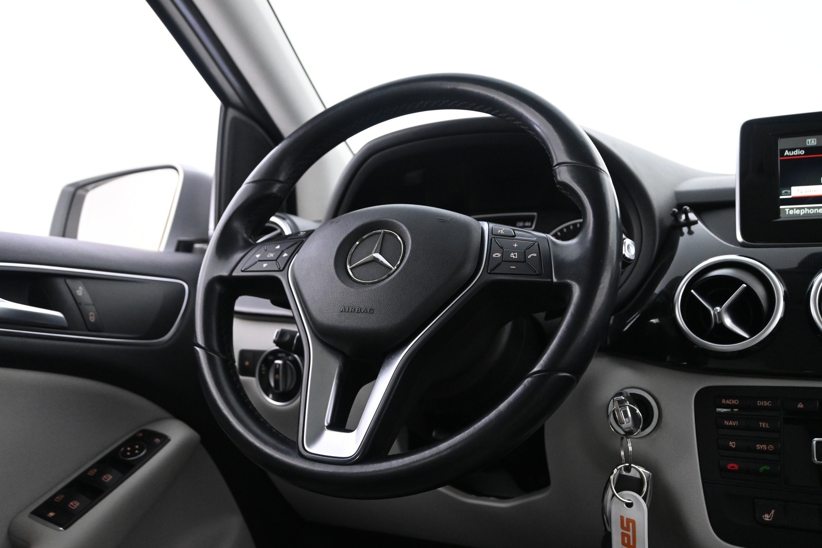 MERCEDES-BENZ B 2014