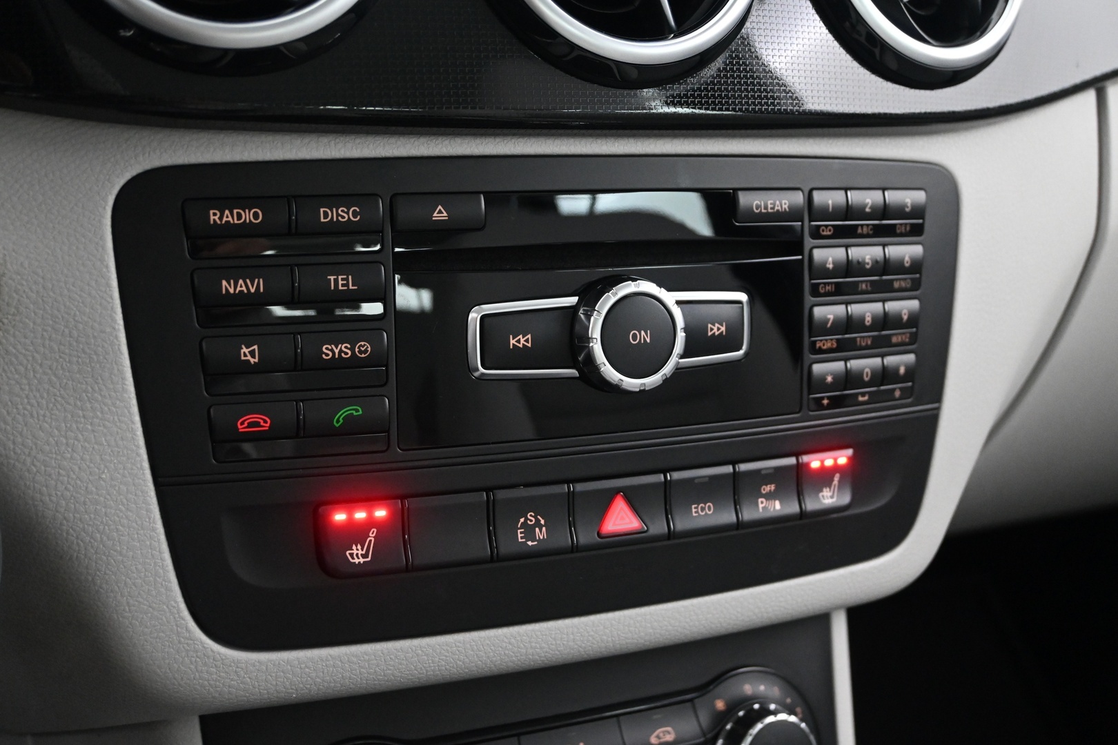 MERCEDES-BENZ B 2014