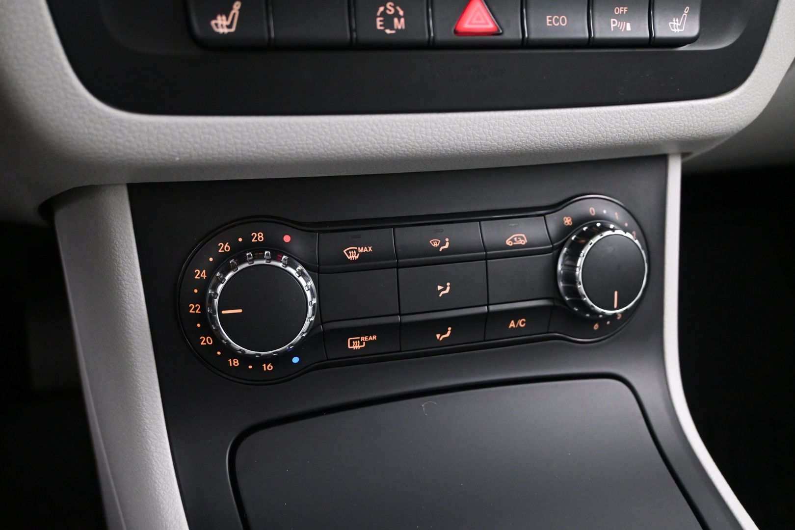 MERCEDES-BENZ B 2014