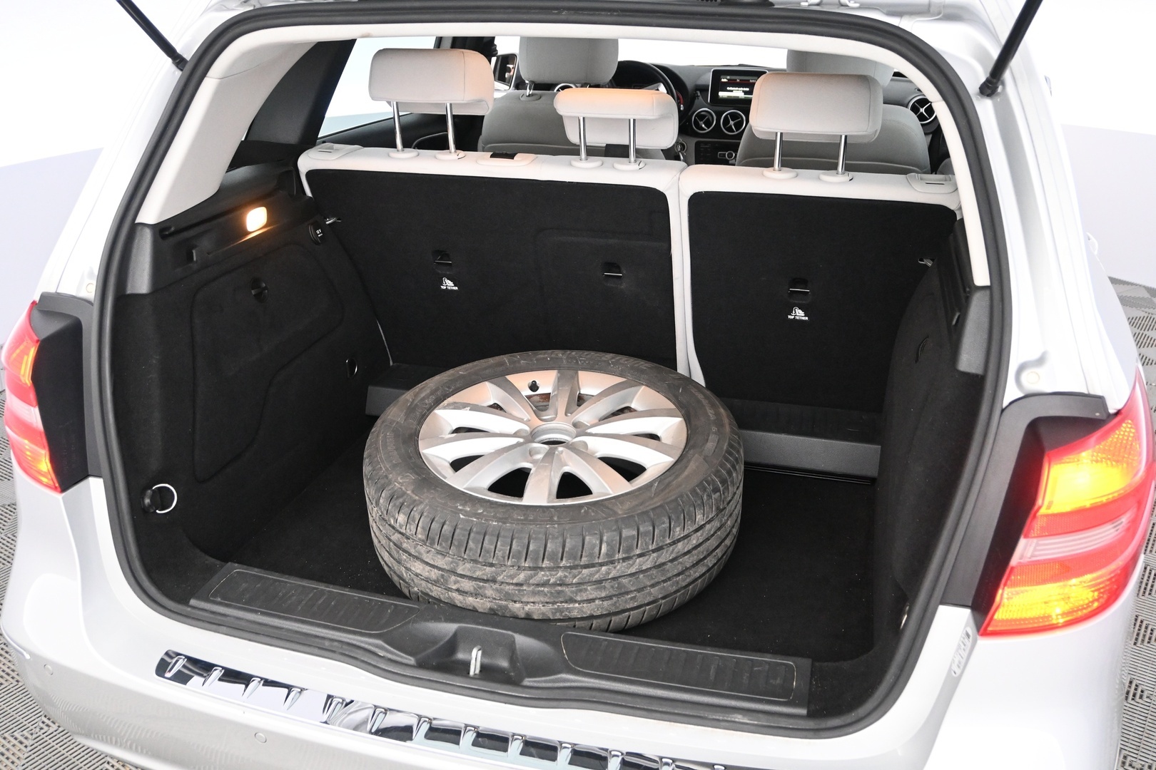 MERCEDES-BENZ B 2014