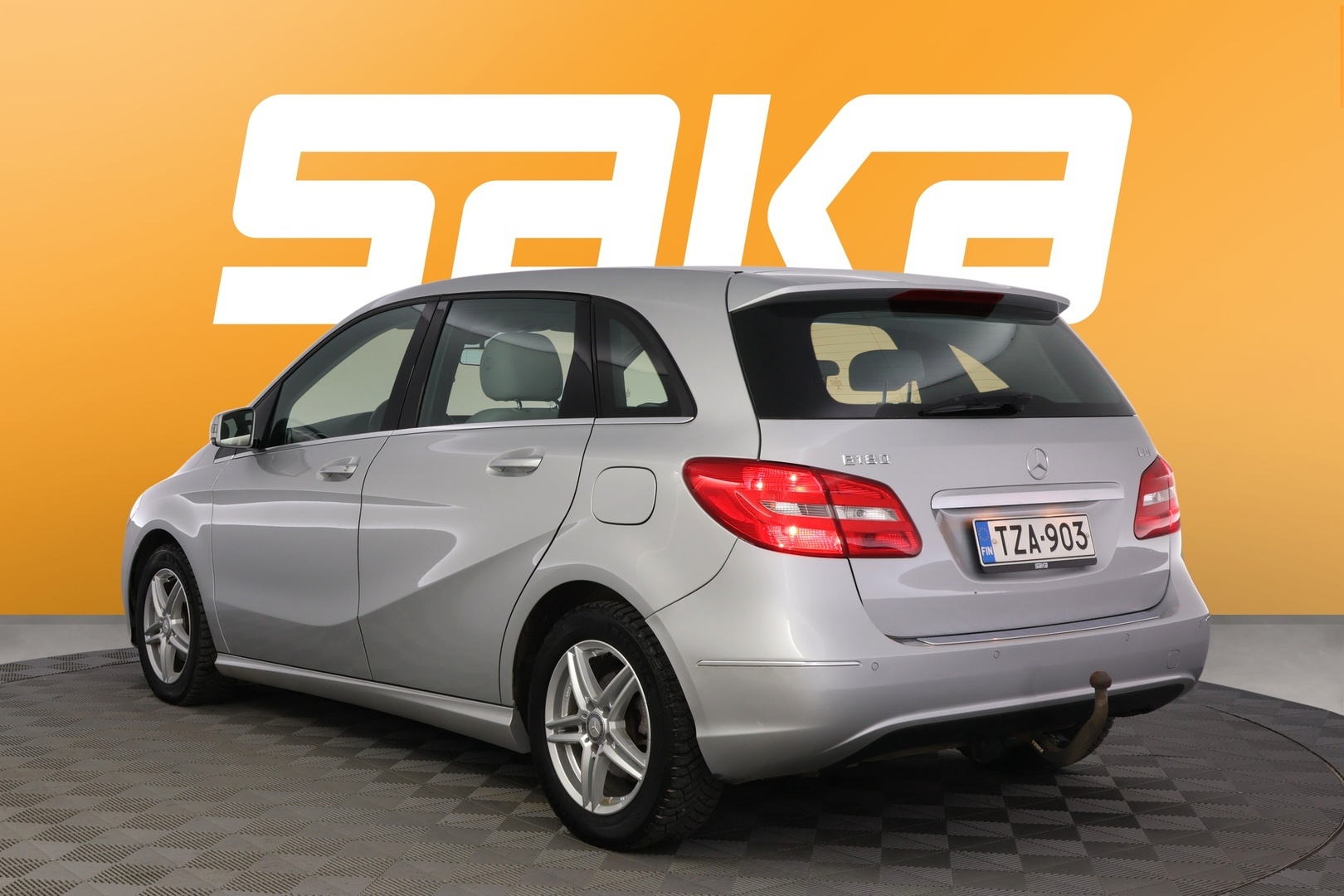 MERCEDES-BENZ B 2014