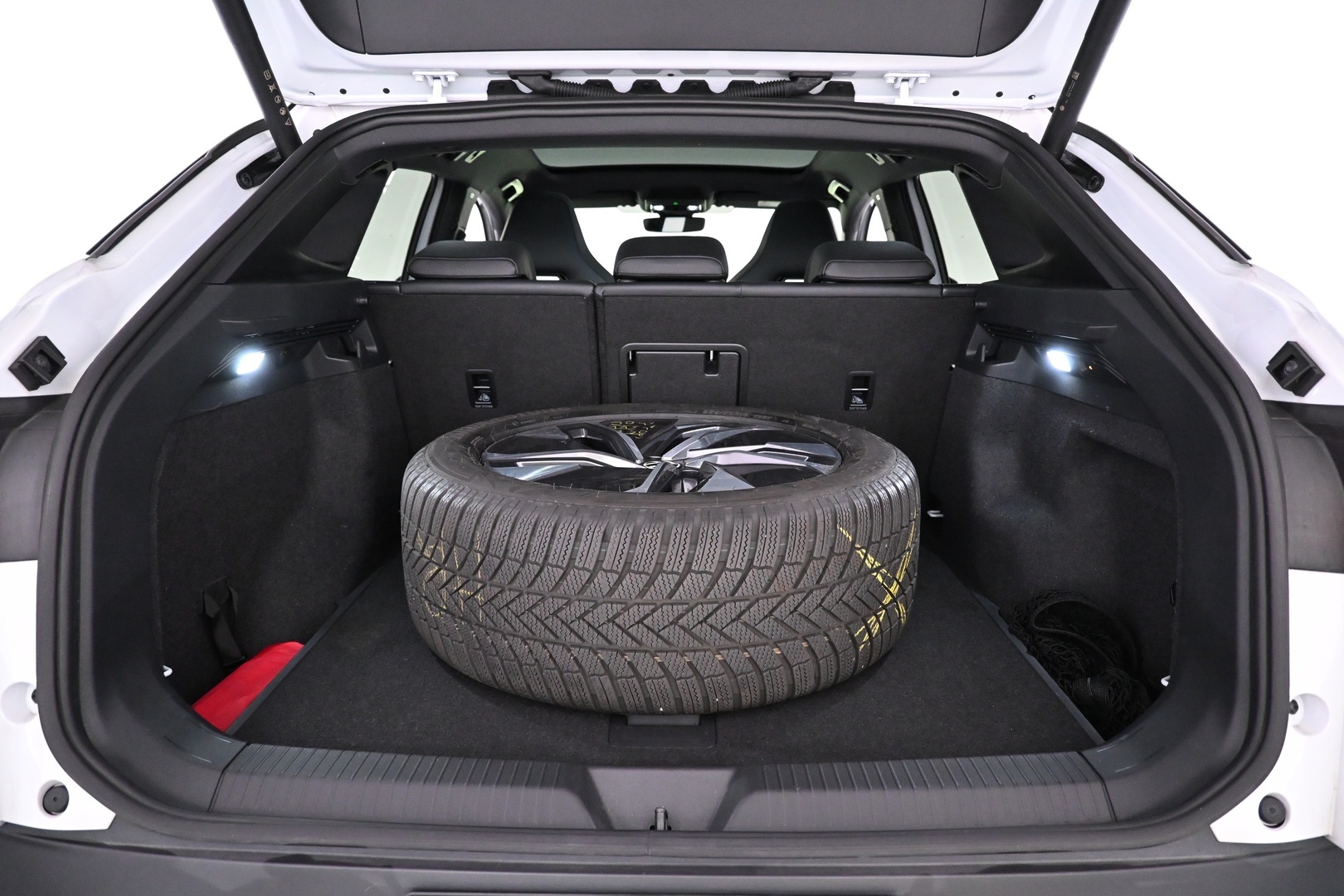 VOLKSWAGEN ID.4 2024