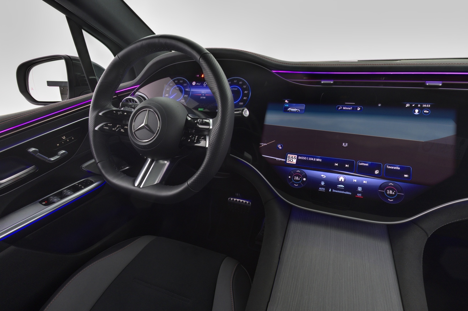 MERCEDES-BENZ EQE SUV 2025