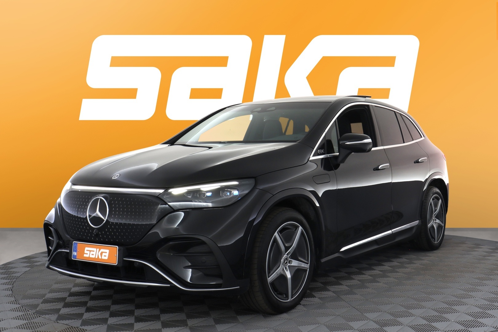 MERCEDES-BENZ EQE SUV 2025