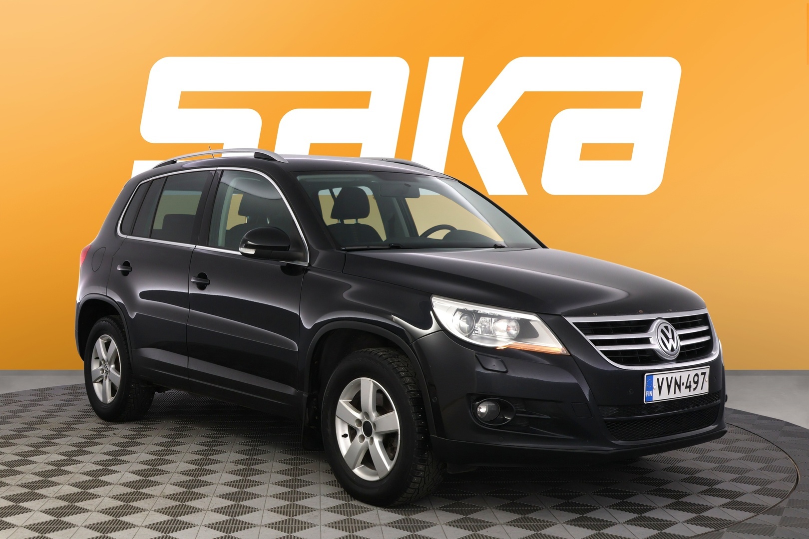 VOLKSWAGEN Tiguan 2011