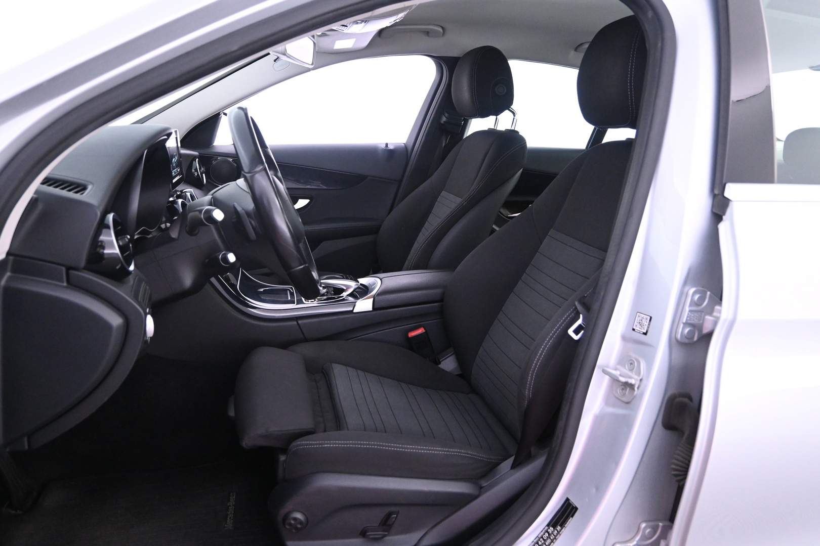 MERCEDES-BENZ C 2016