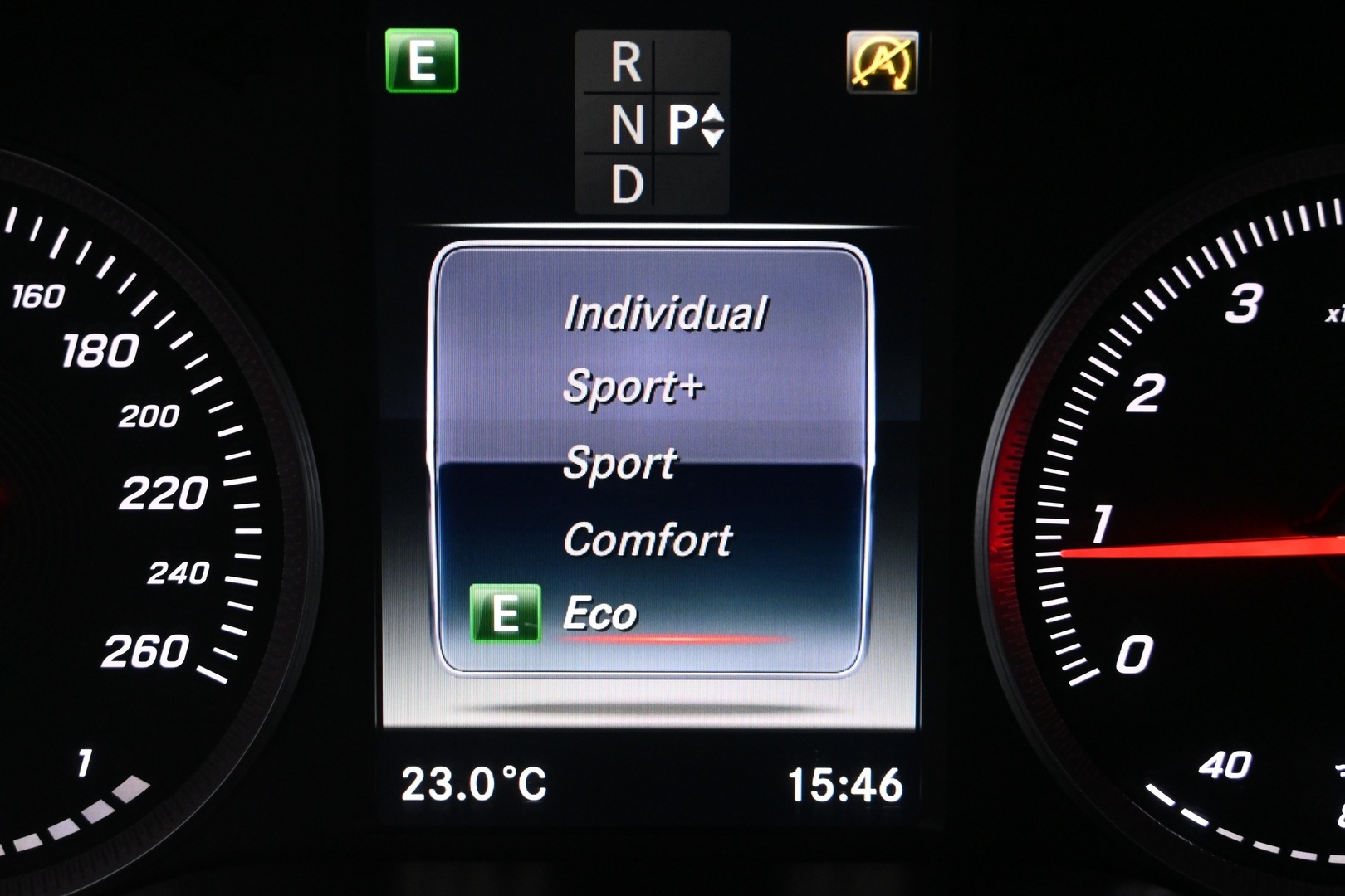 MERCEDES-BENZ C 2016