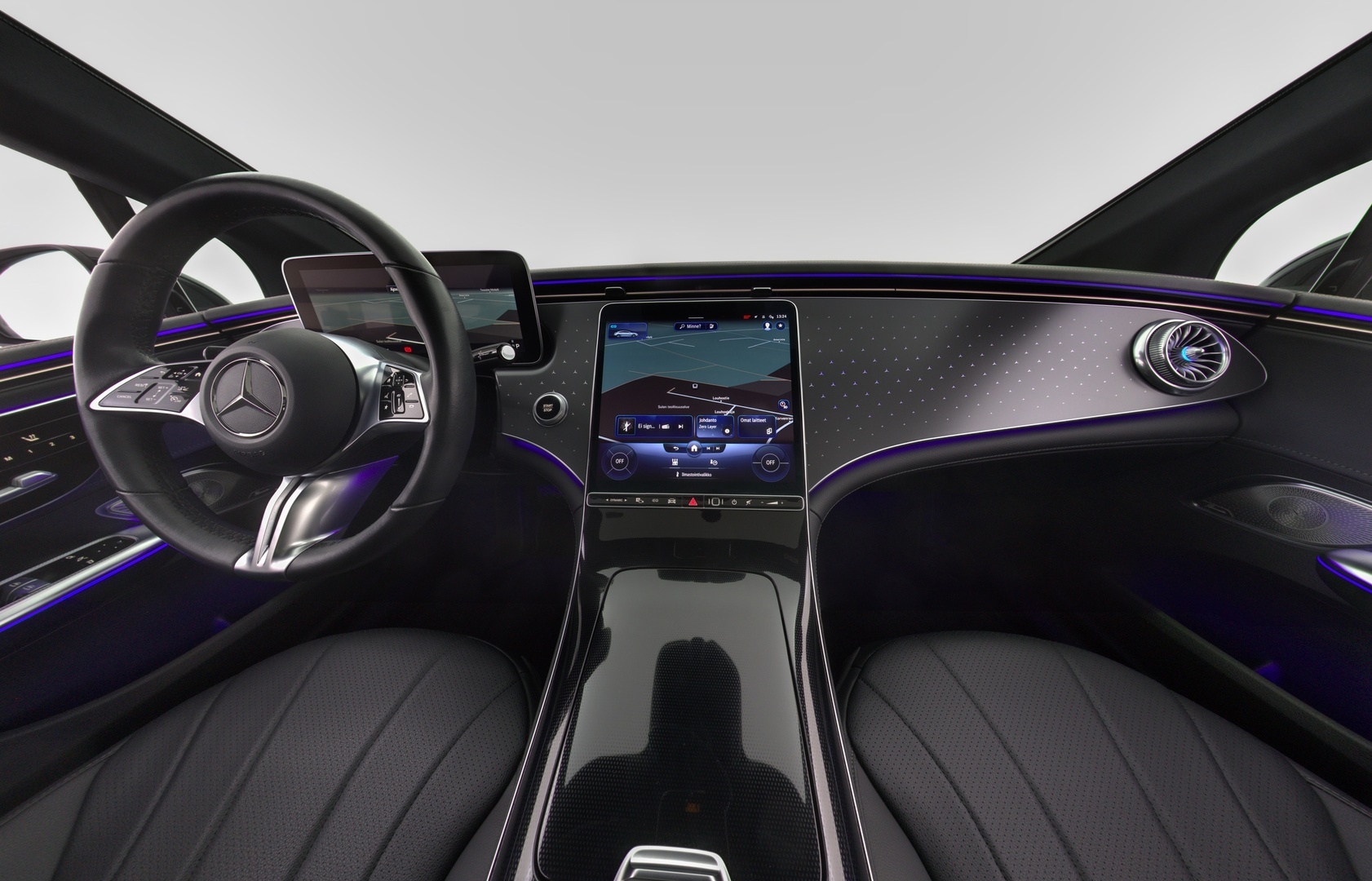 MERCEDES-BENZ EQE 2023