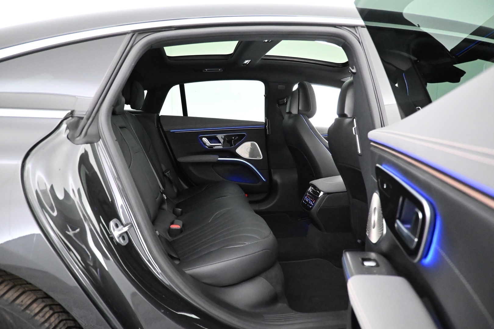 MERCEDES-BENZ EQS 2022