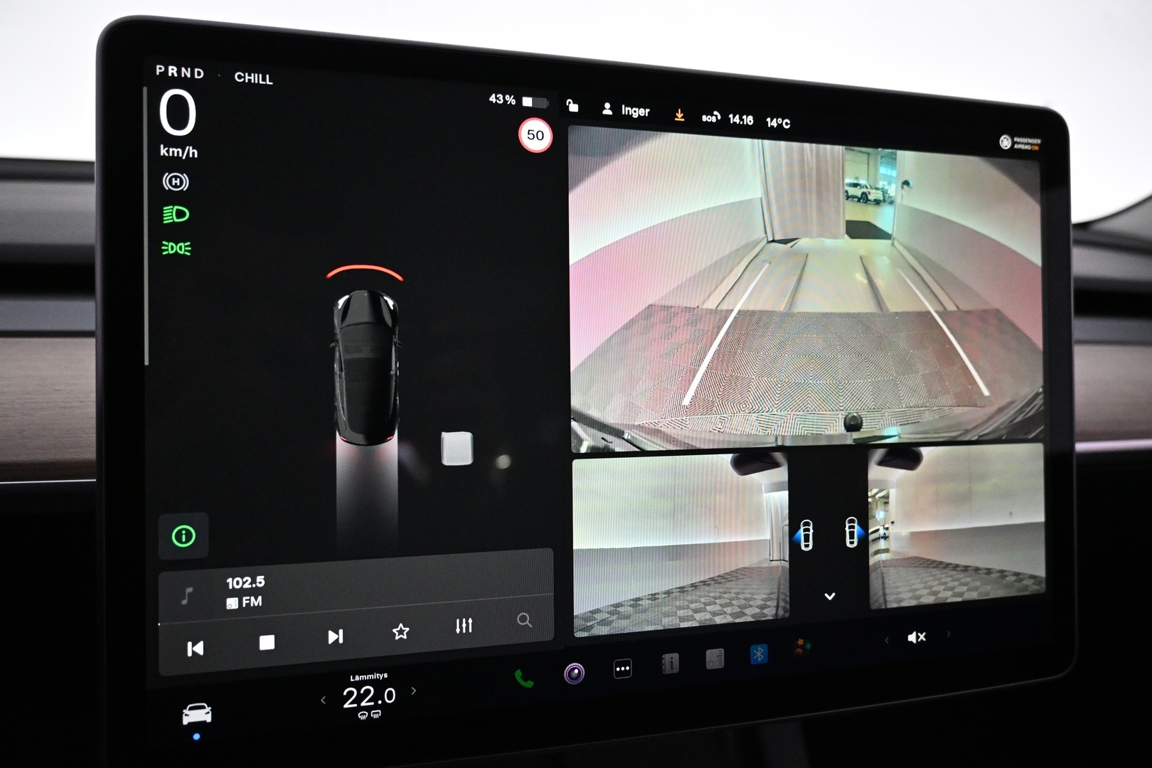 TESLA Model 3 2022
