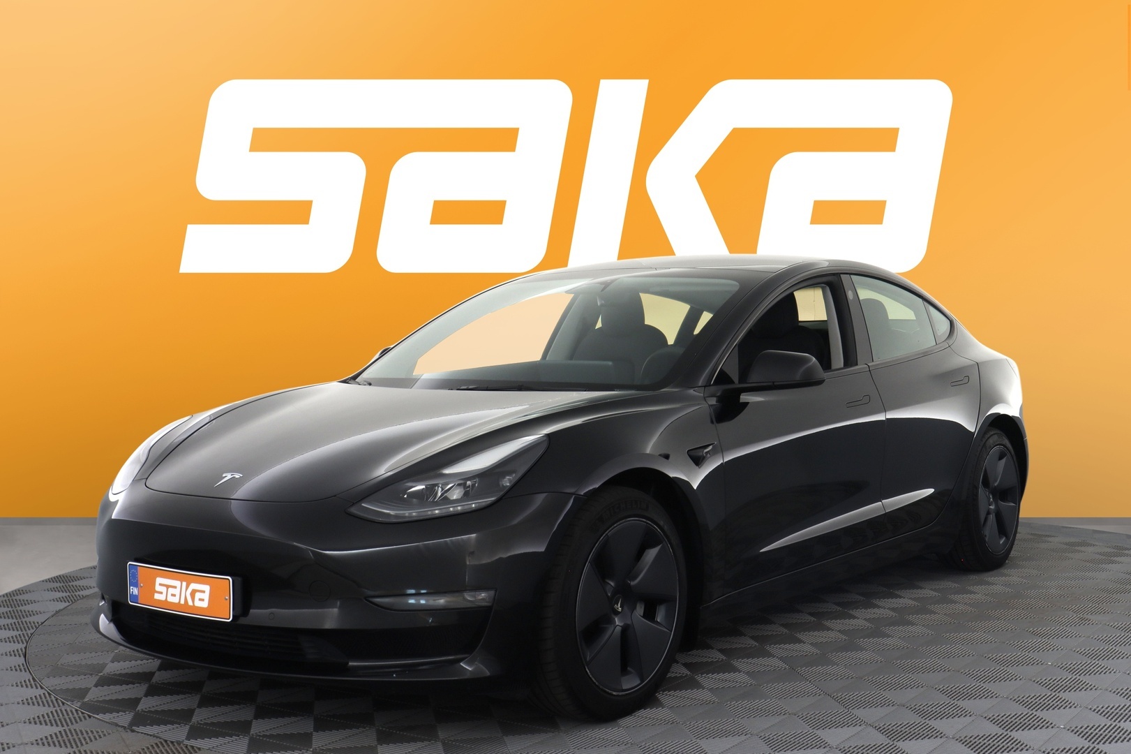 TESLA Model 3 2022