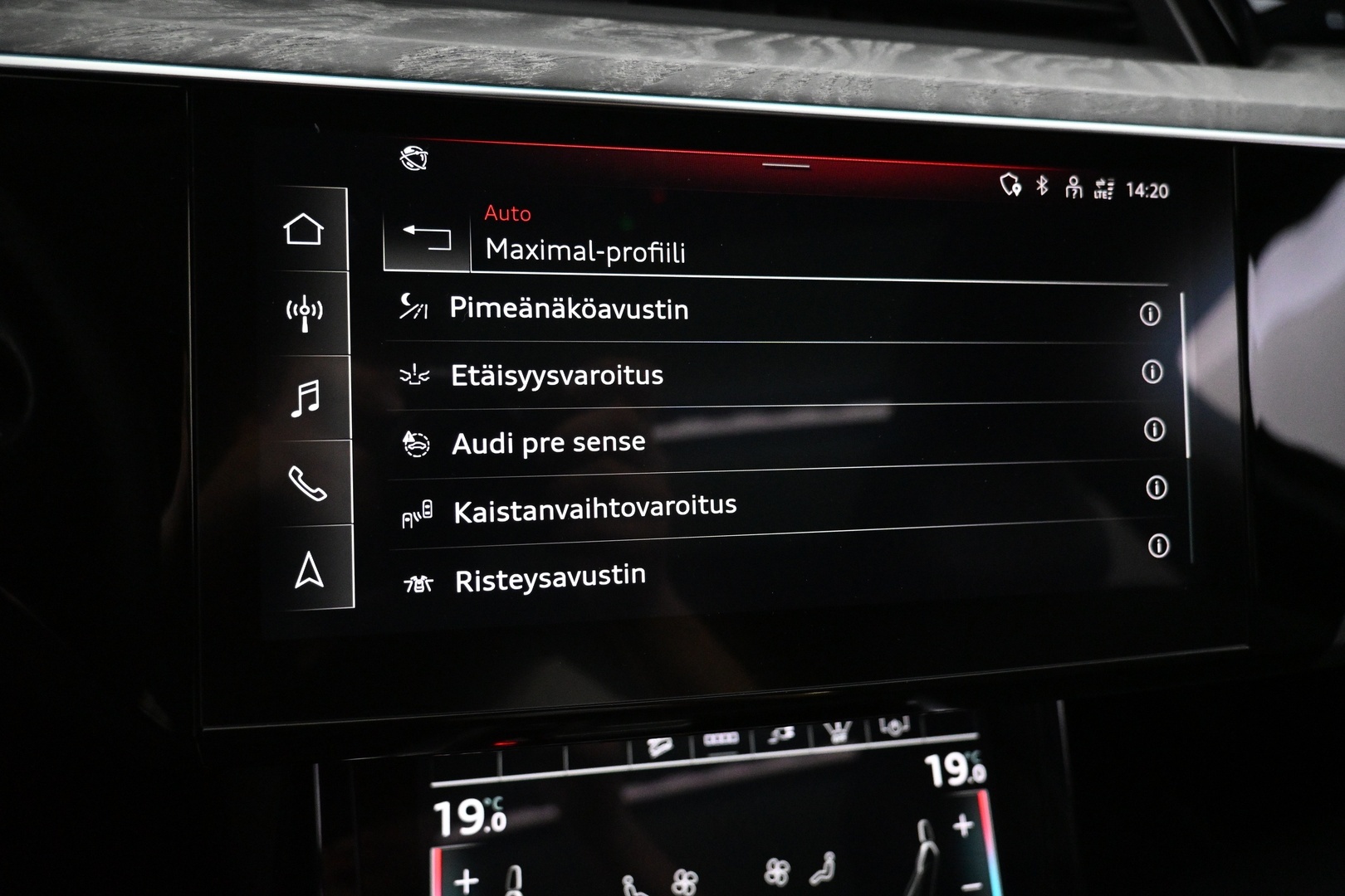 AUDI e-tron 2021