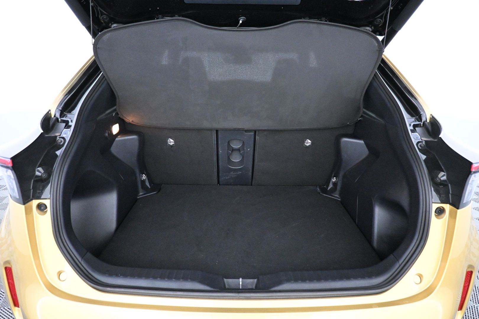 TOYOTA Yaris Cross 2022