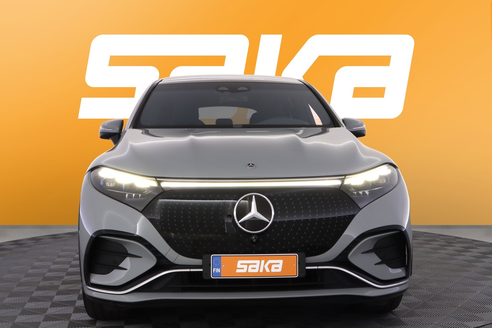 MERCEDES-BENZ EQS SUV 2023