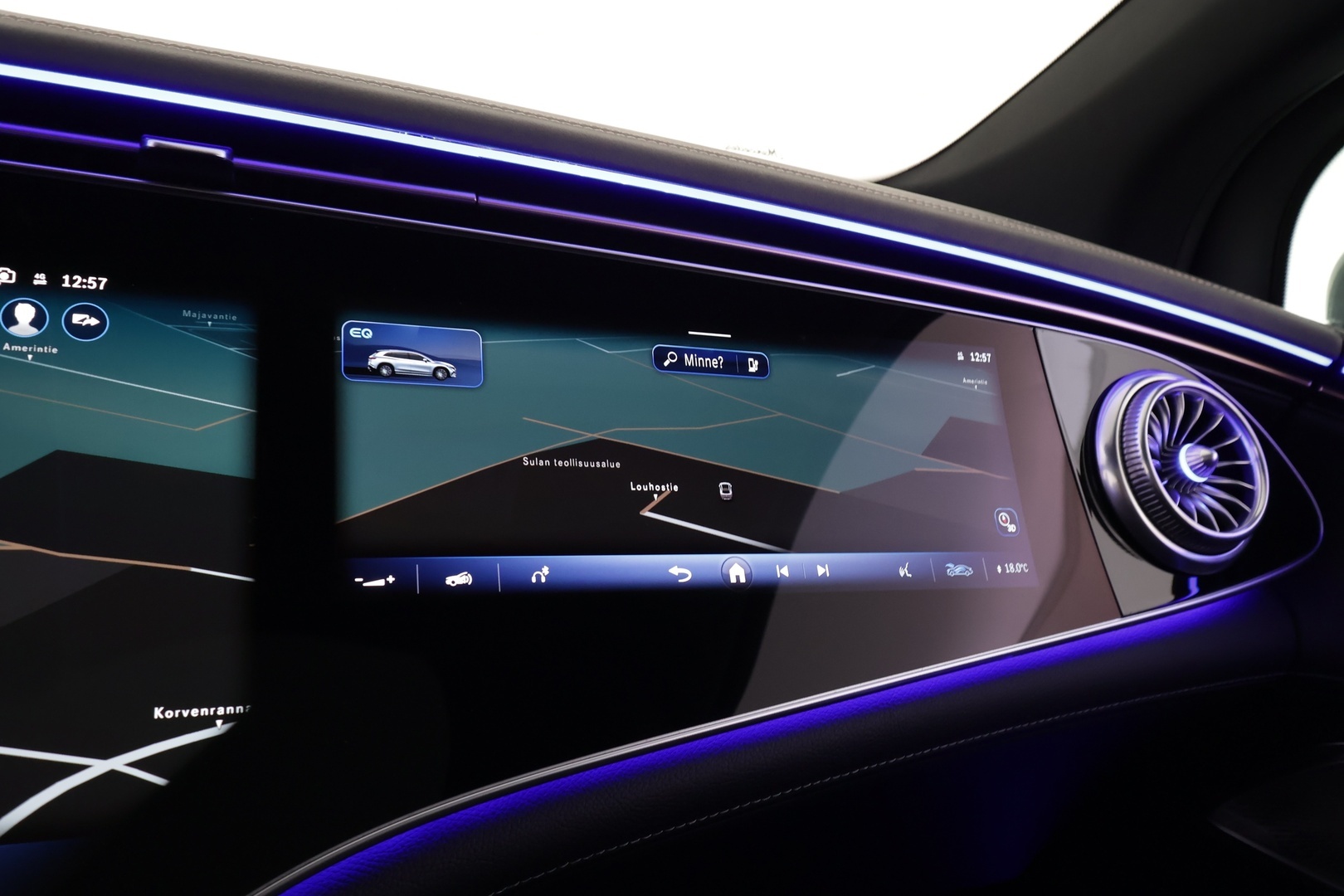 MERCEDES-BENZ EQS SUV 2023