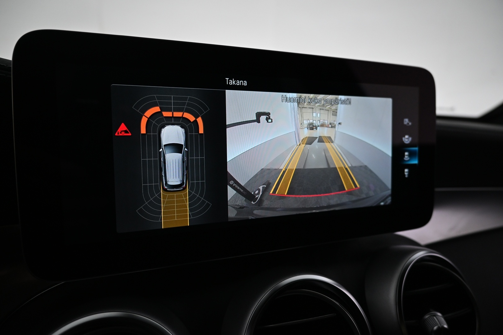 MERCEDES-BENZ GLC 2022