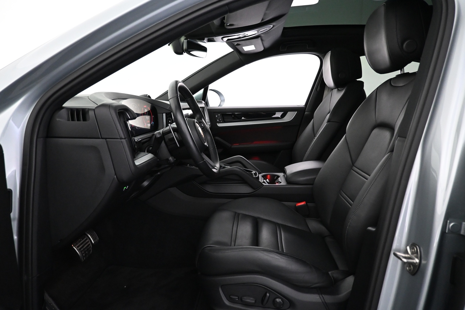 PORSCHE Cayenne 2024