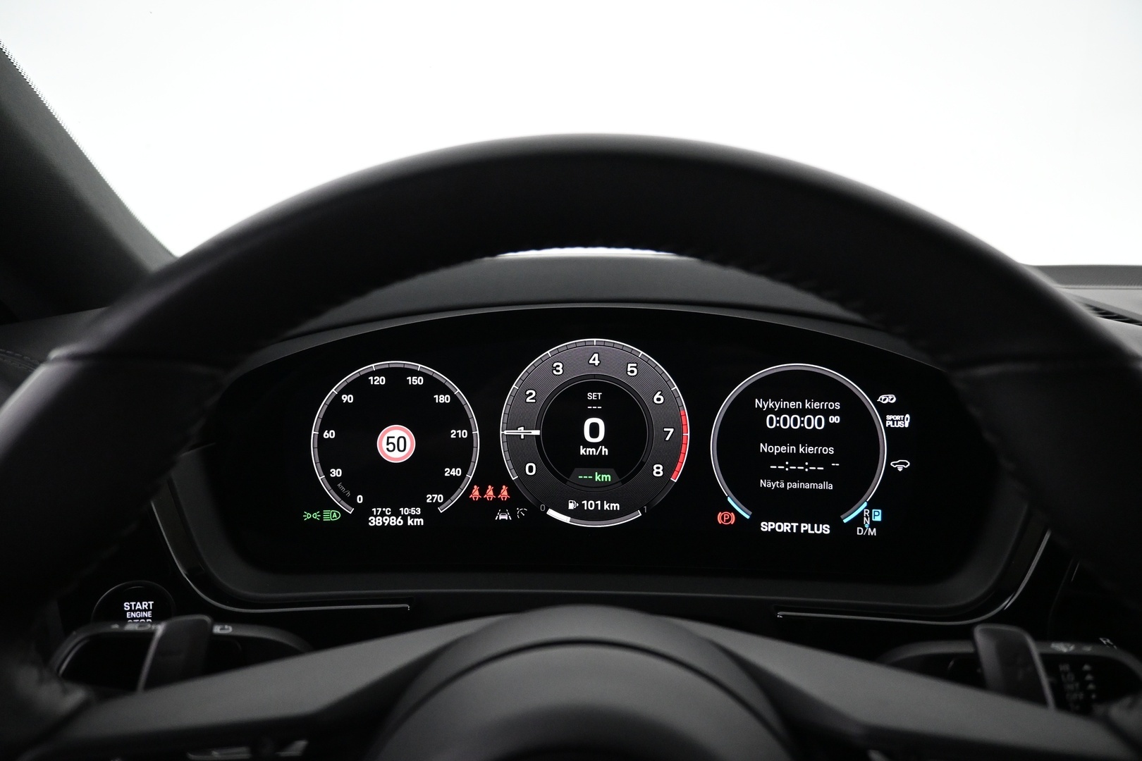 PORSCHE Cayenne 2024