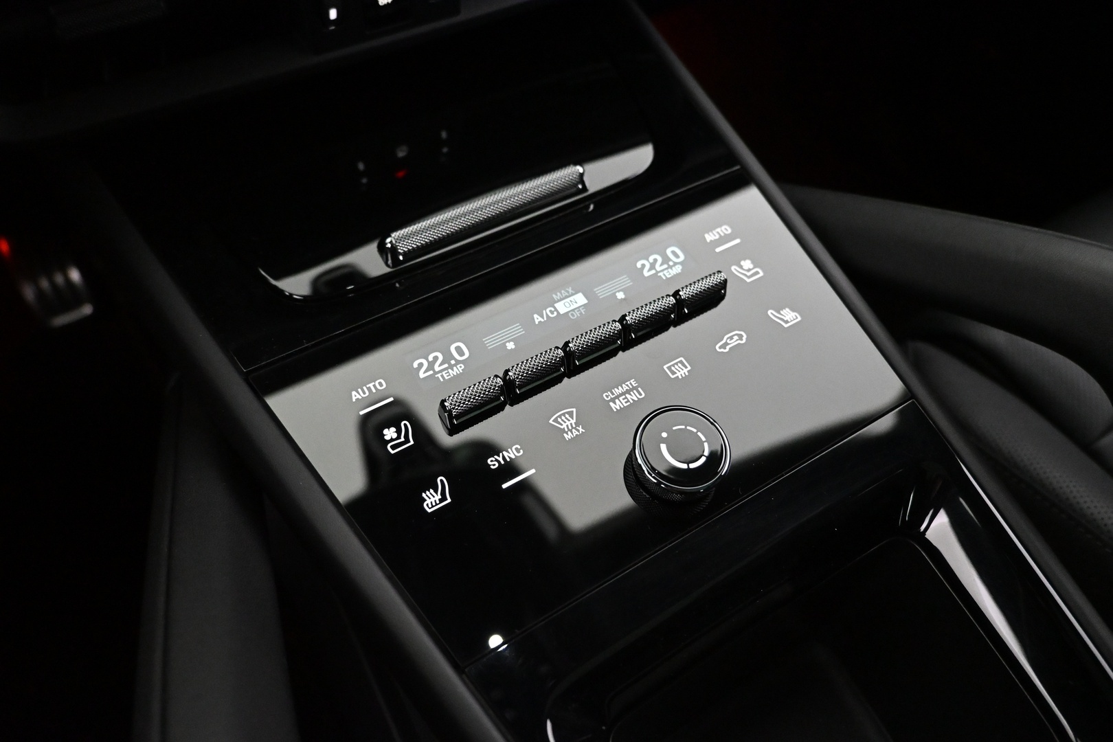 PORSCHE Cayenne 2024