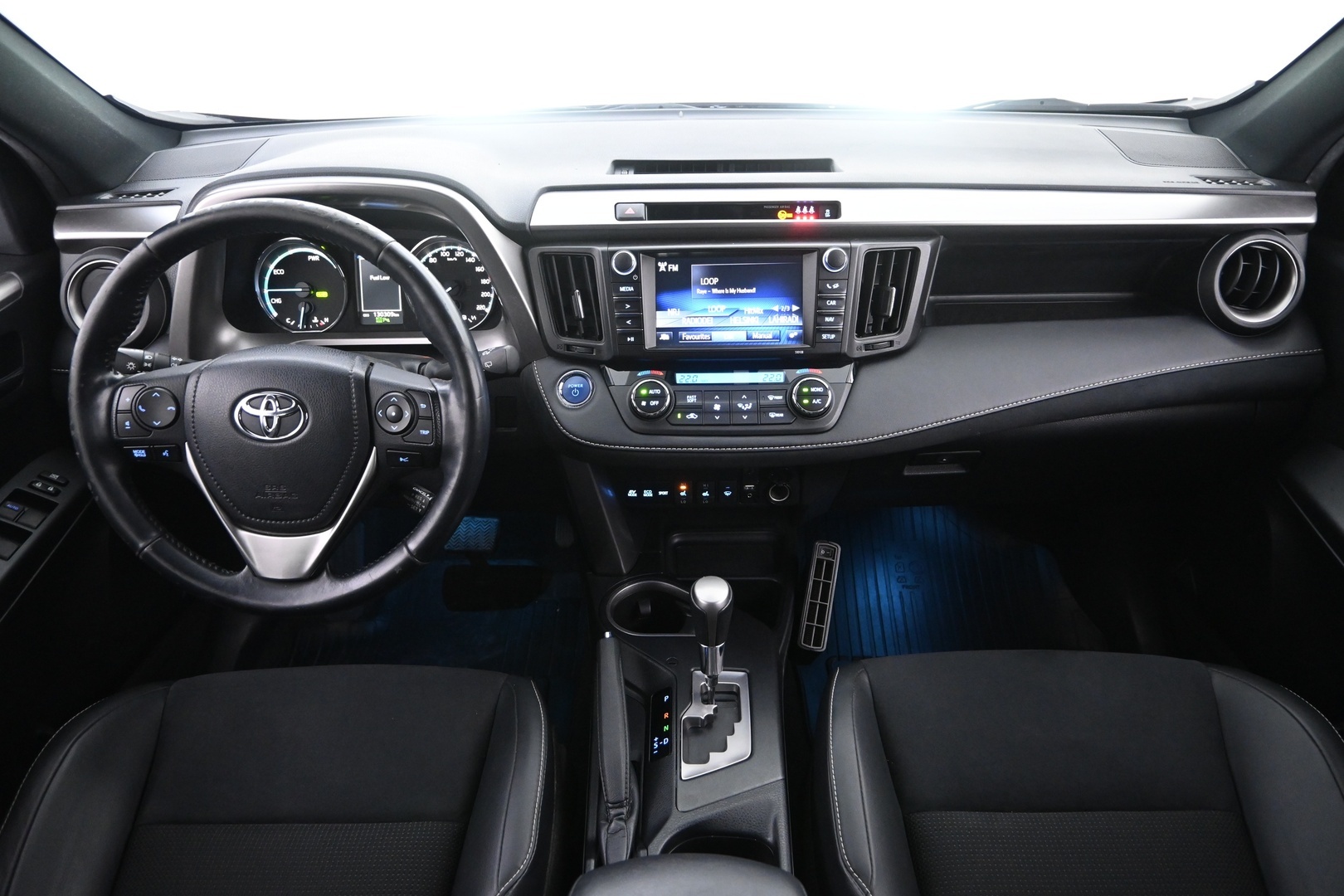 TOYOTA RAV4 2018