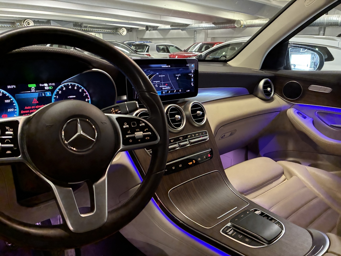 MERCEDES-BENZ GLC 2020