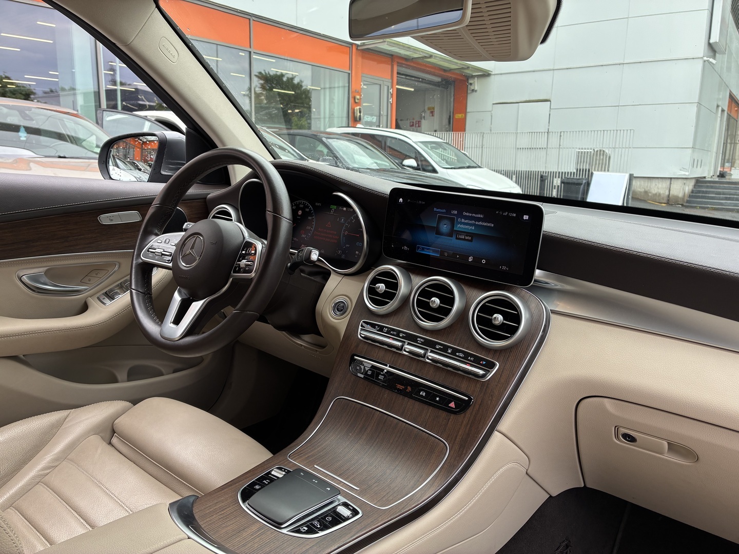 MERCEDES-BENZ GLC 2020
