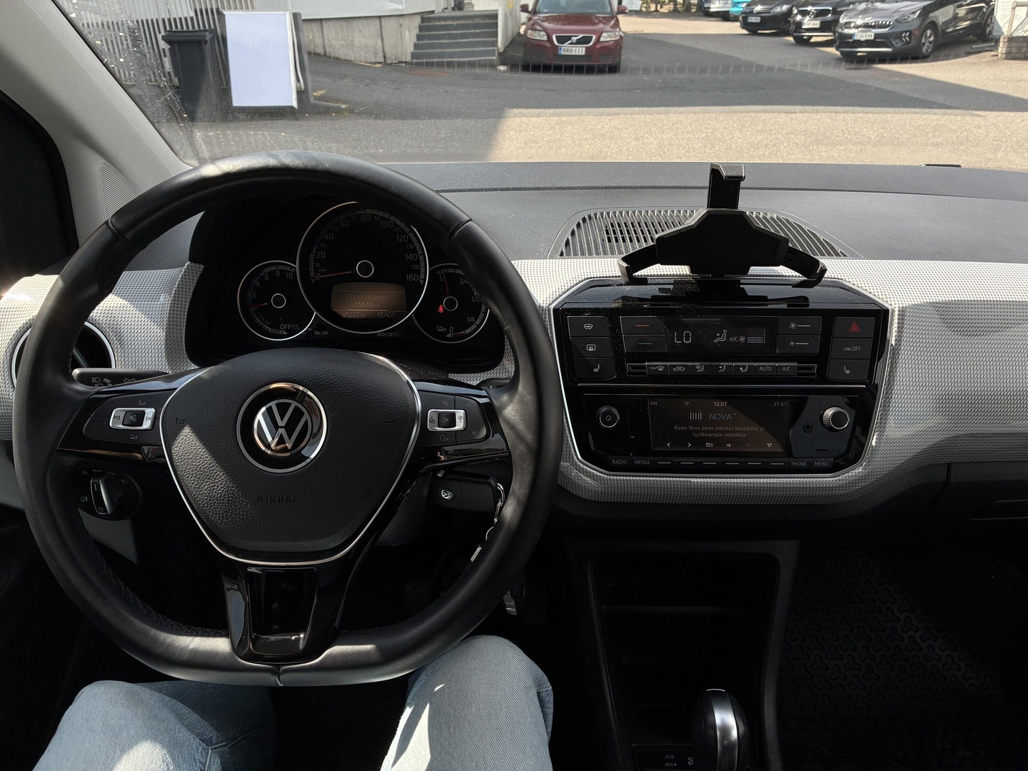 VOLKSWAGEN up! 2020