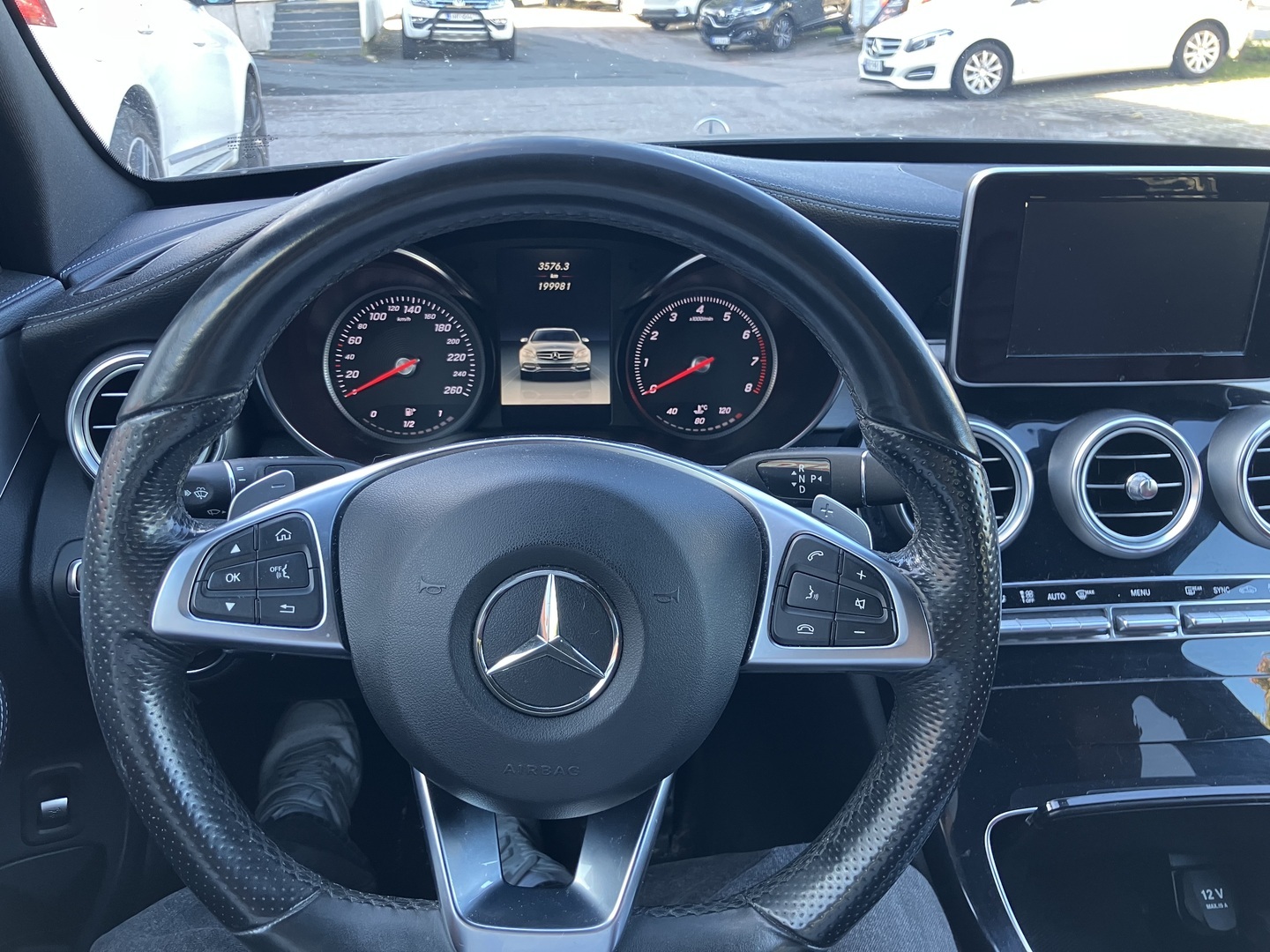 MERCEDES-BENZ C 2015