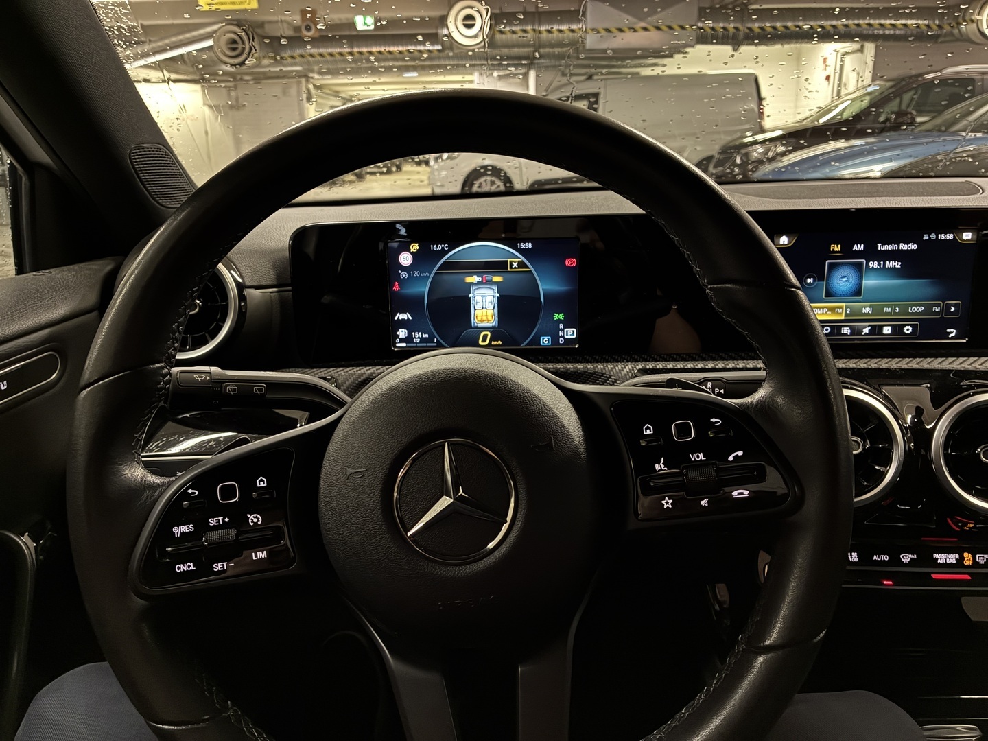 MERCEDES-BENZ A 2019